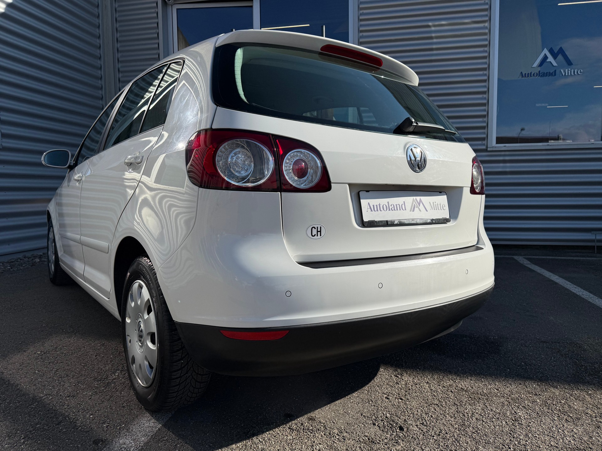 VW Golf Plus-image-11
