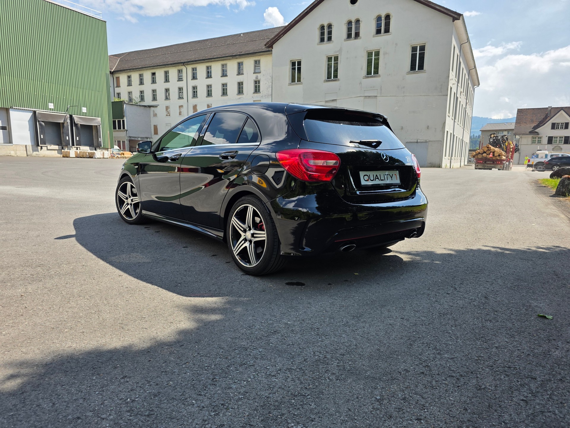 MERCEDES-BENZ A 250 Sport 4Matic 7G-DCT-image-14