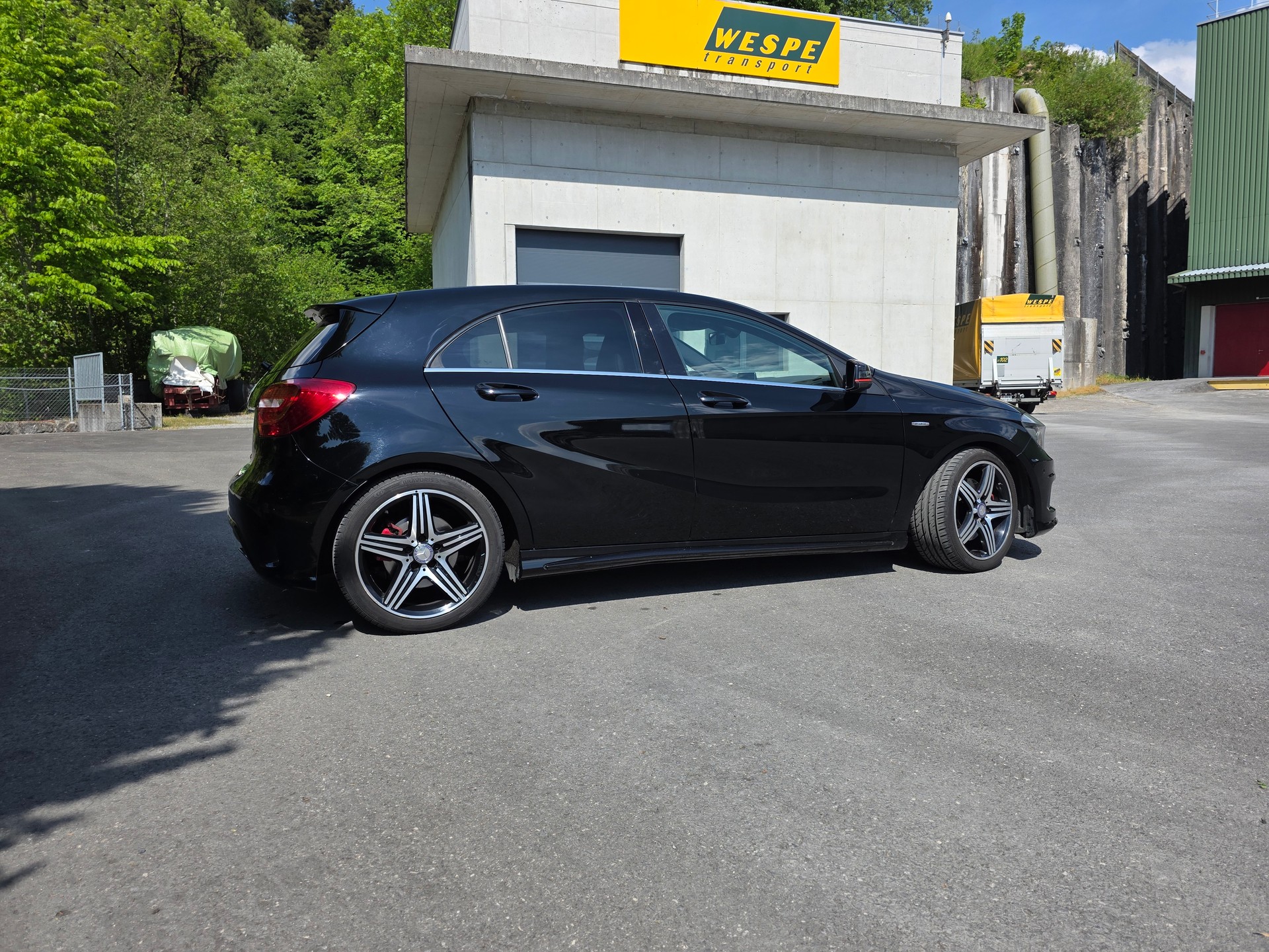 MERCEDES-BENZ A 250 Sport 4Matic 7G-DCT-image-10