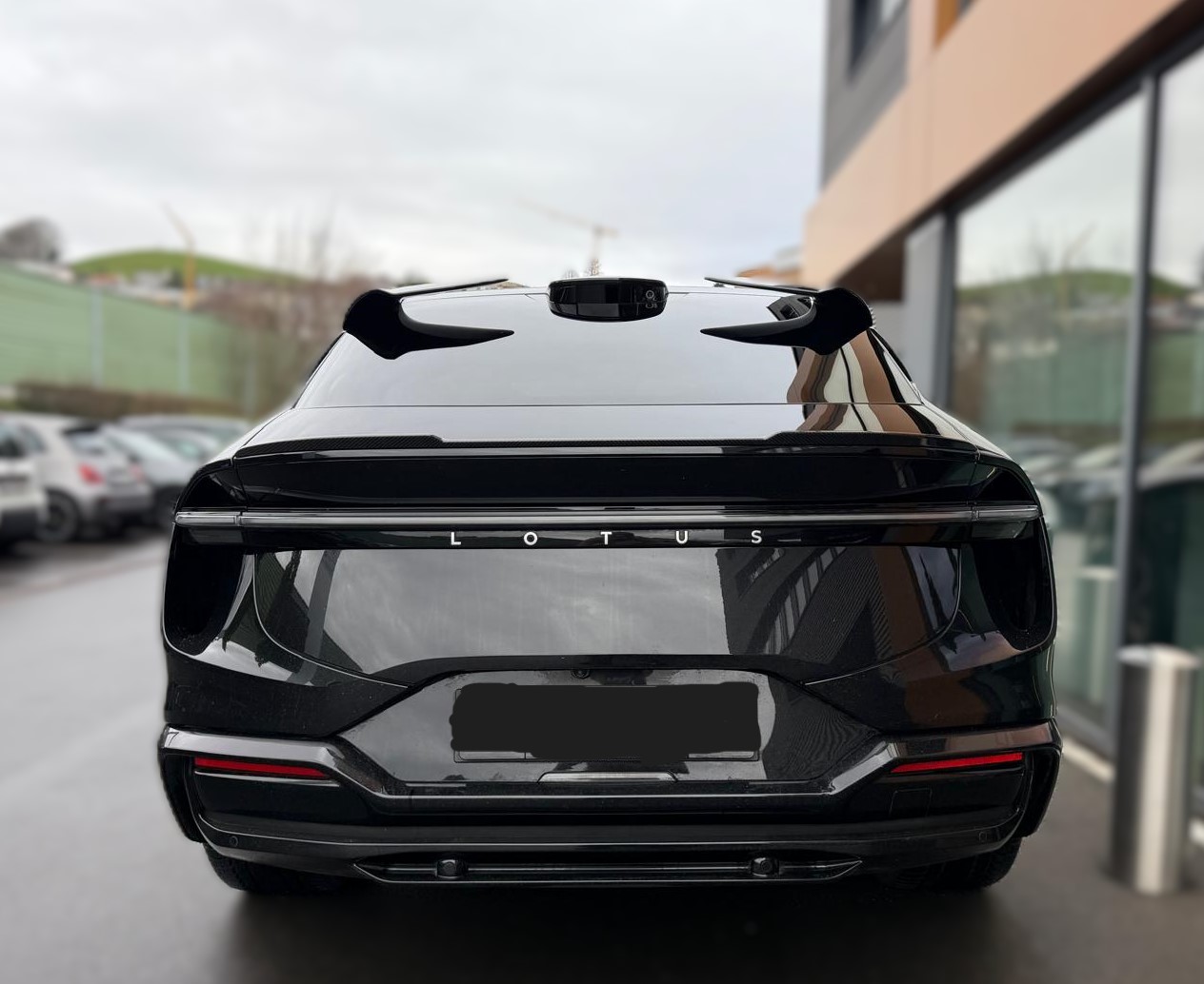 LOTUS Eletre S-image-6