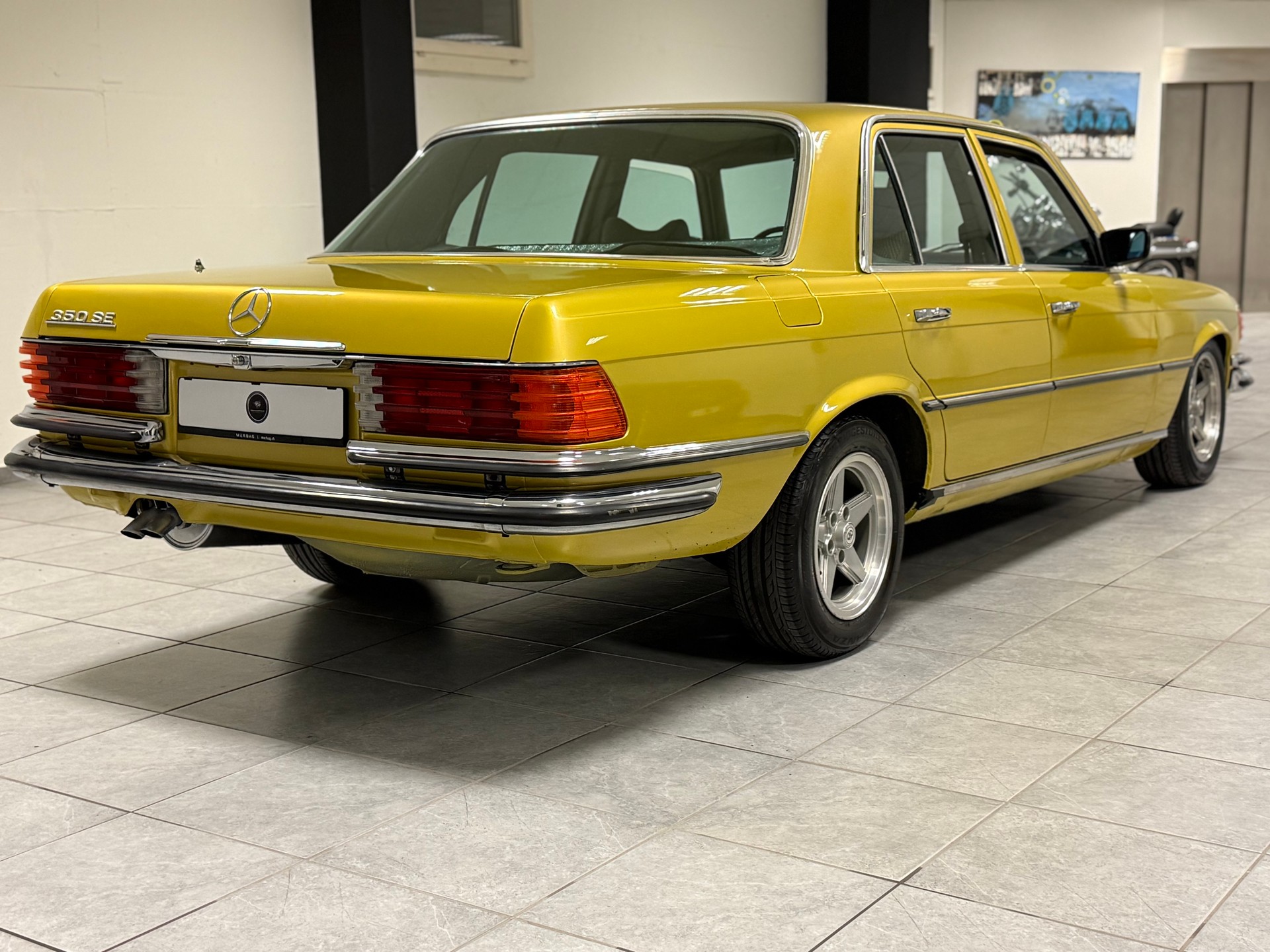 MERCEDES-BENZ 350 SE-image-9