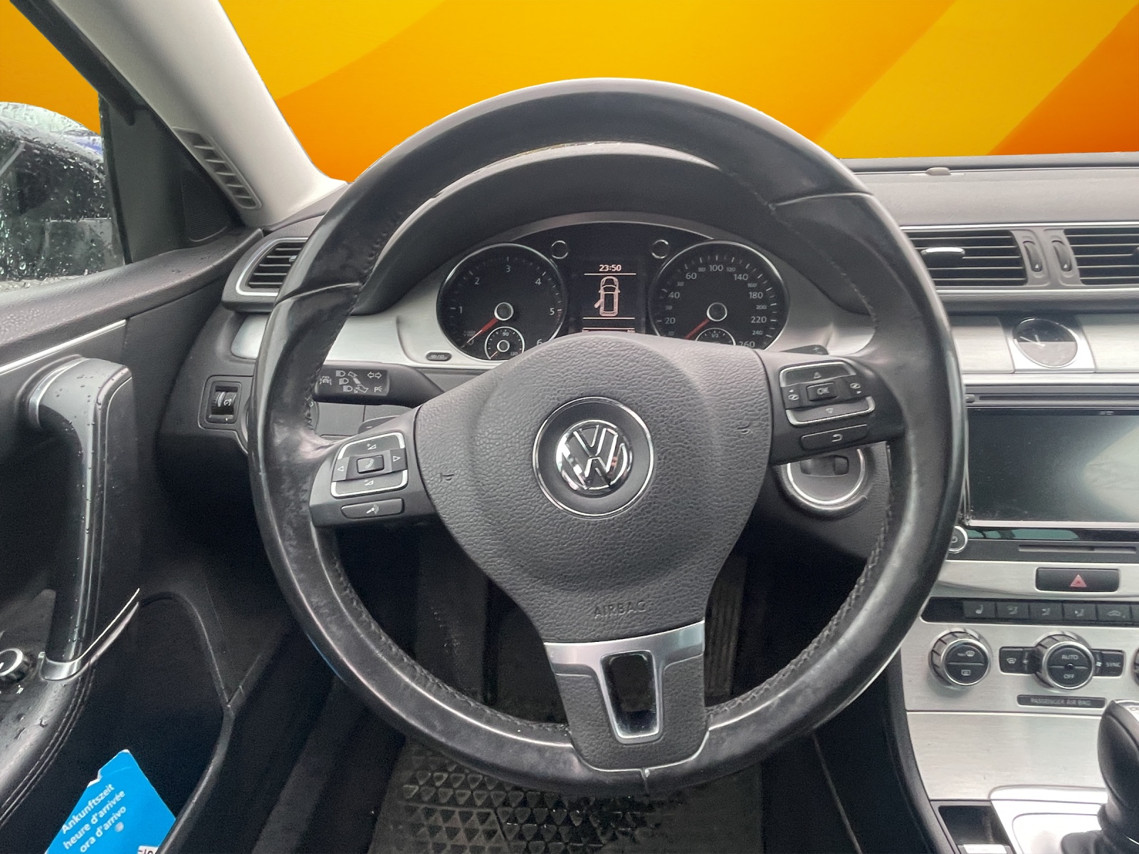 VW Passat Variant 2.0 TDI BMT Highline 4MDSG-image-10