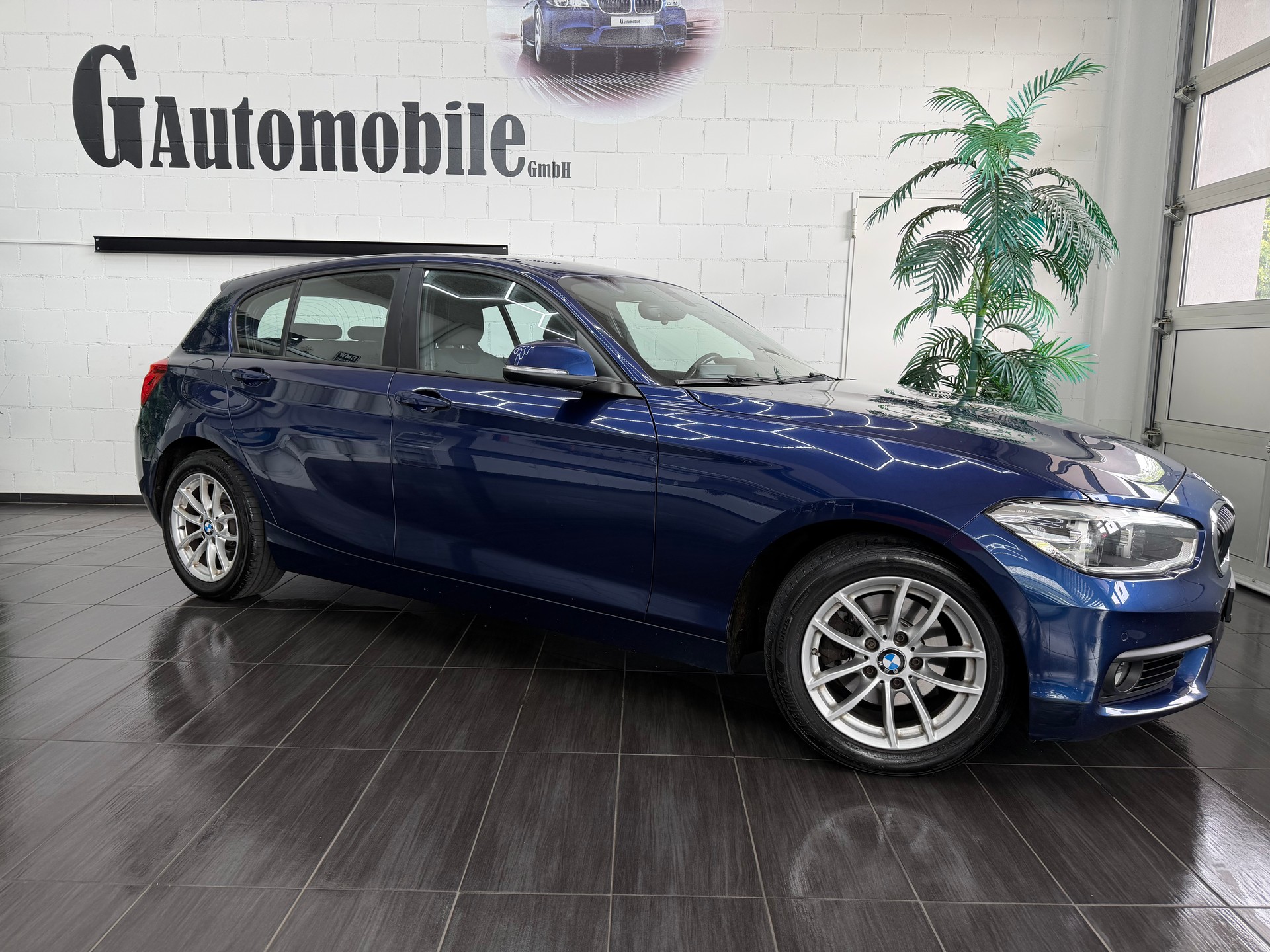 BMW 120d xDrive Urban Line Steptronic⭐️-showroom-element-2