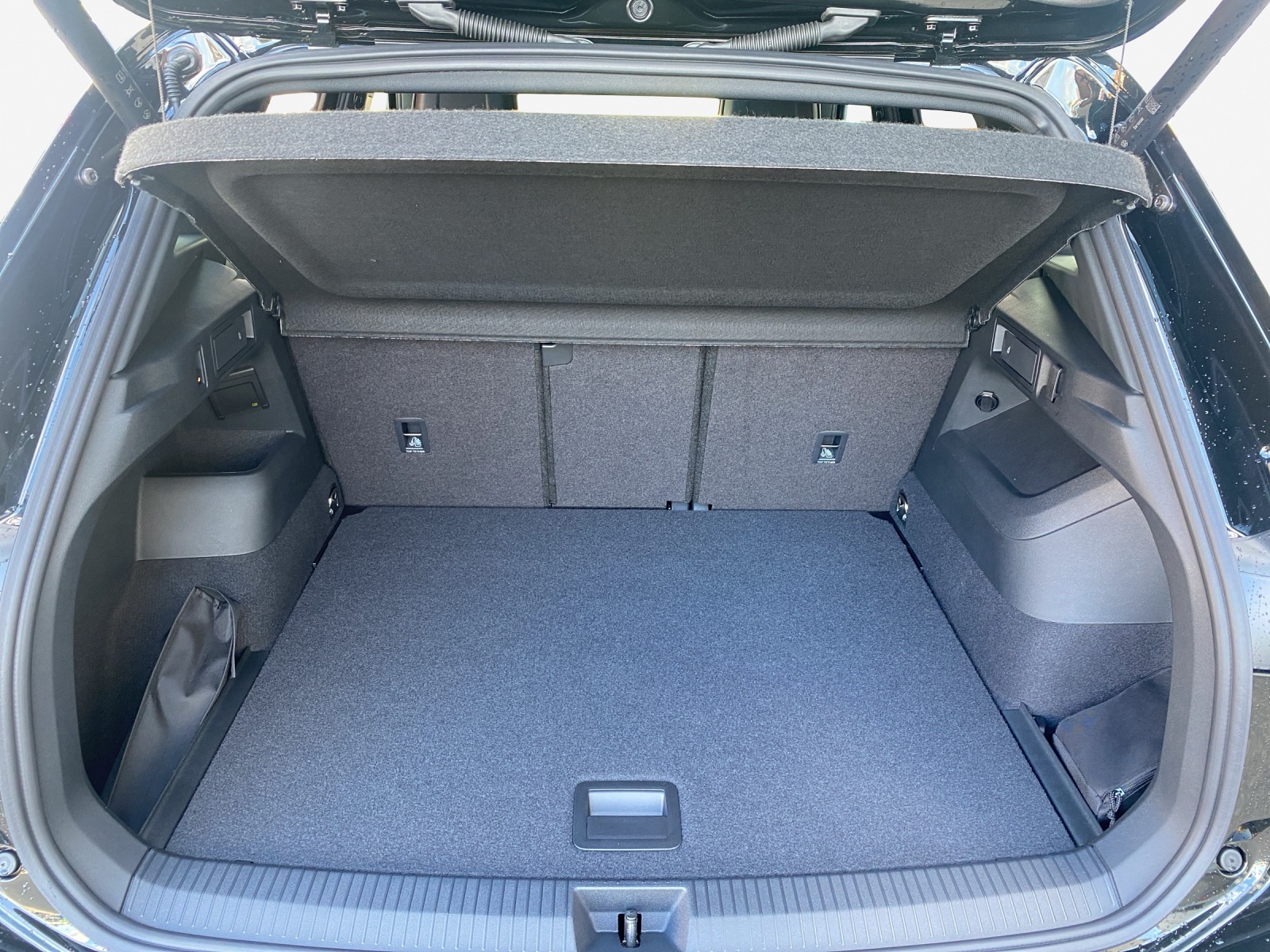 VW Tiguan 2.0 TDI SCR R-Line United 4Motion DSG-image-12
