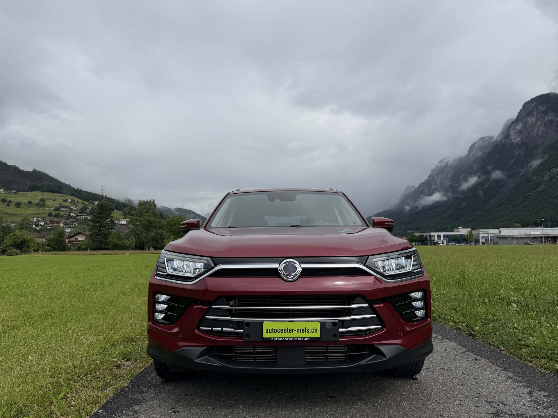 KGM-SsangYong Korando 1.6 e-XDi Sapphire 4WD-image-2
