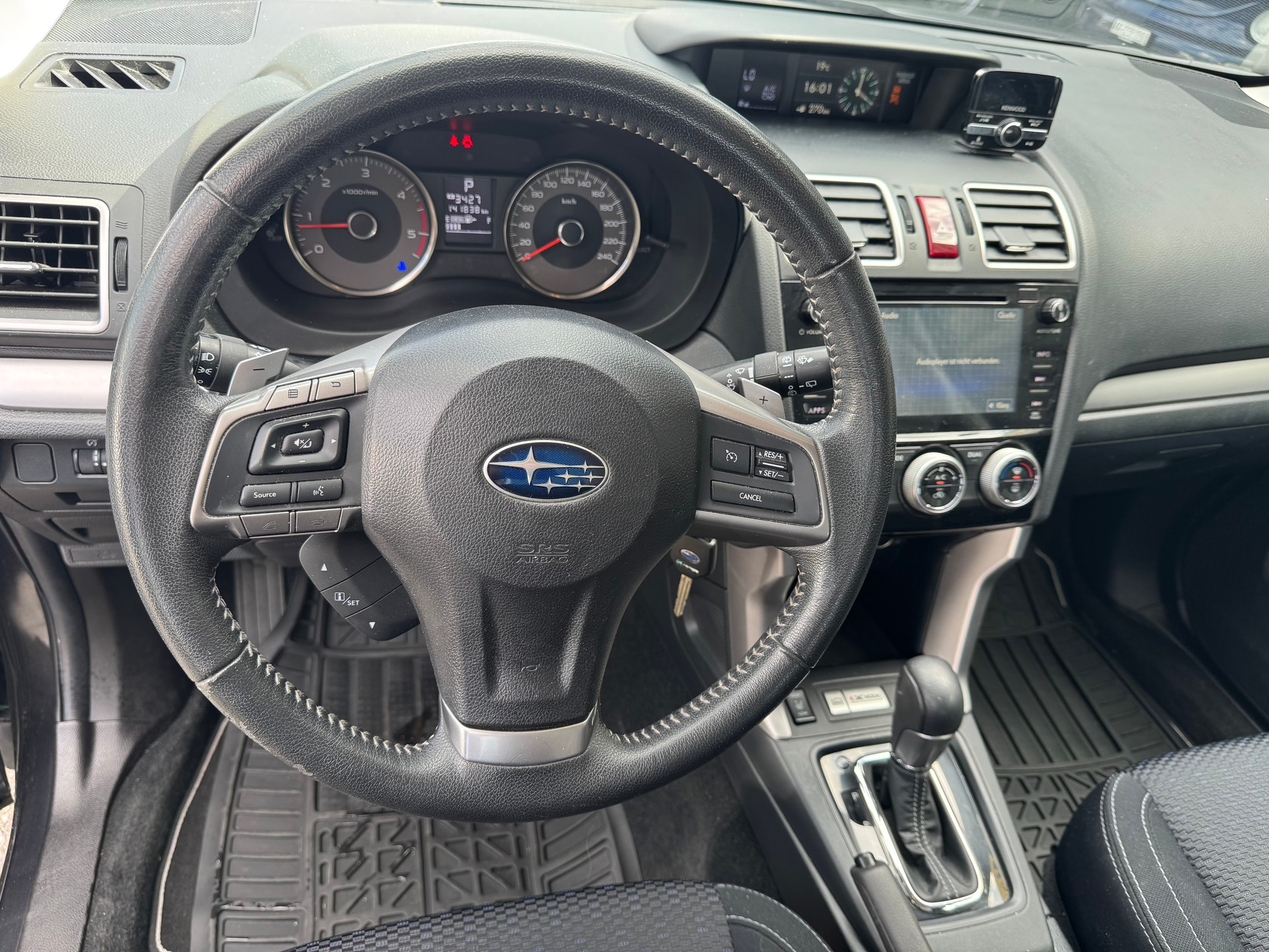 SUBARU Forester 2.0D Luxury Lineatronic-image-3