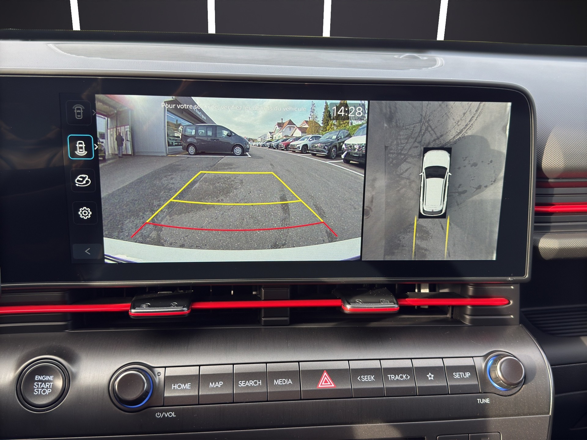 HYUNDAI Kona 1.6 GDi HEV N Line DCT-image-12