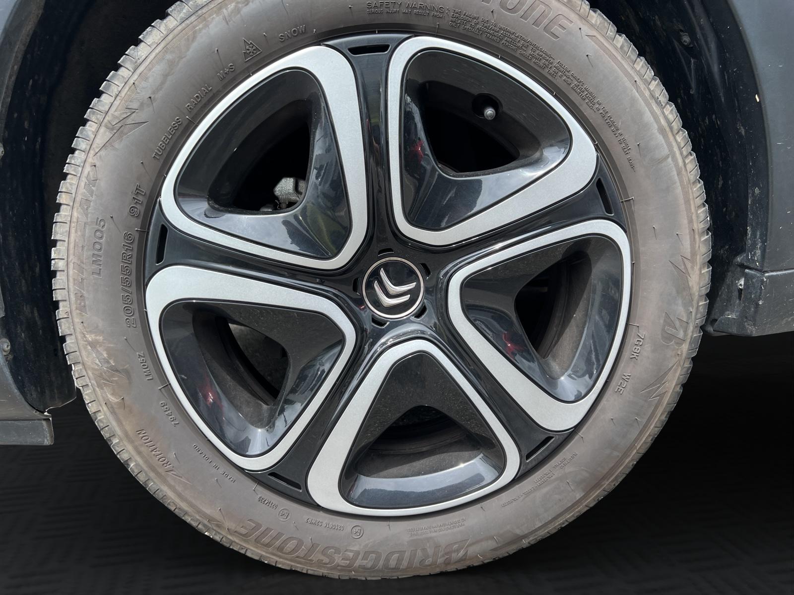 CITROEN C3 1.2 PureTech Origins-image-6