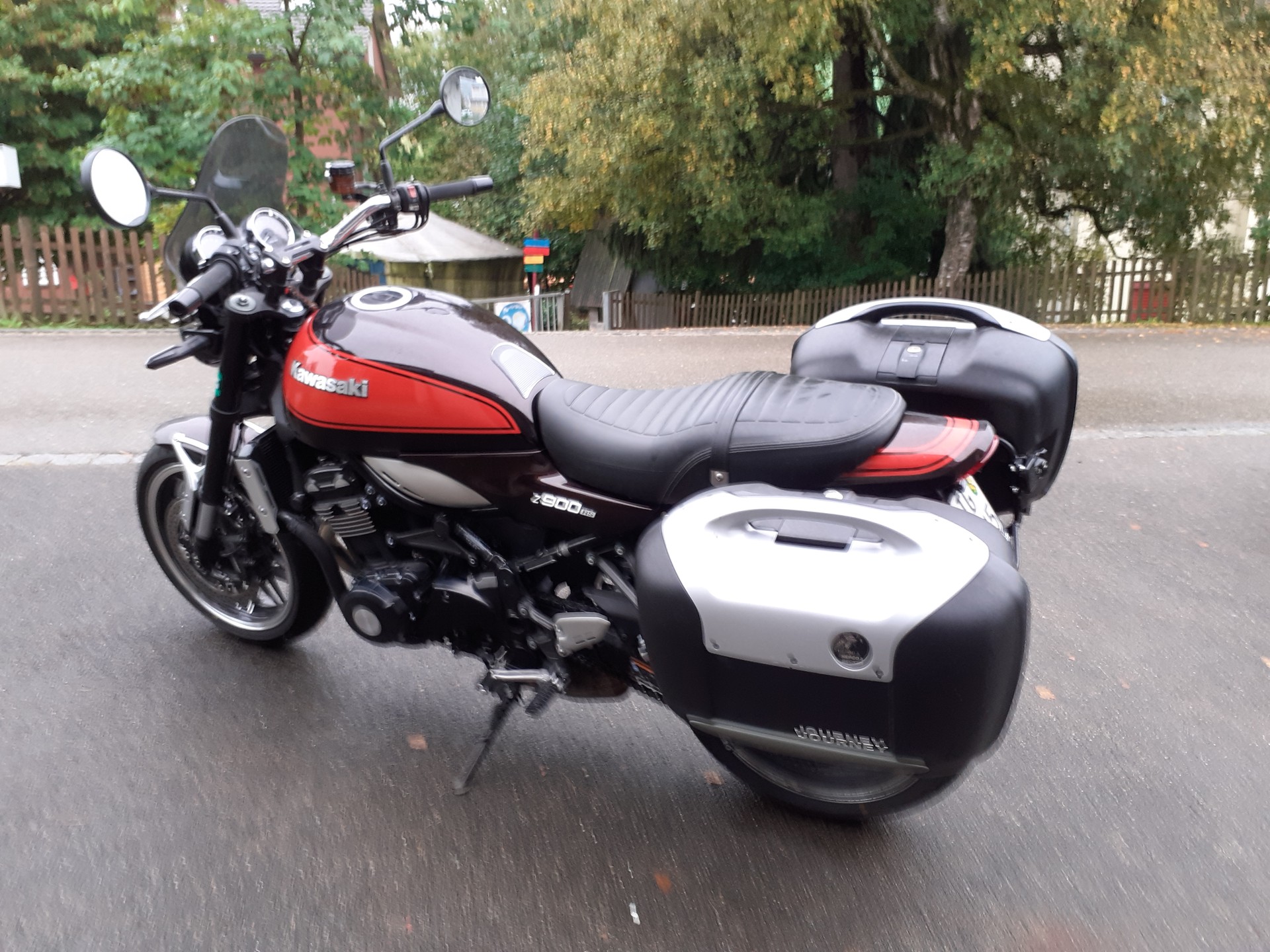 KAWASAKI Z 900 RS-image-2