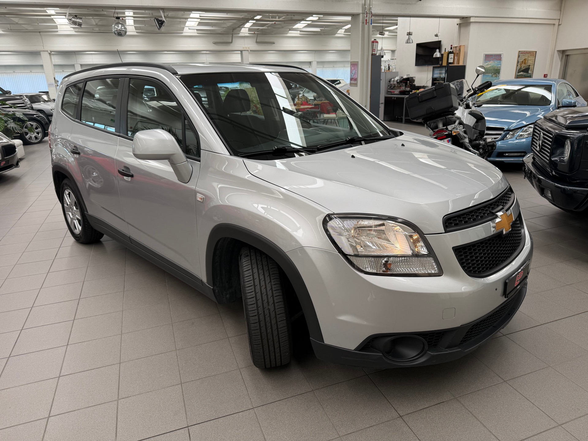 CHEVROLET Orlando 1.8 LT-image-1