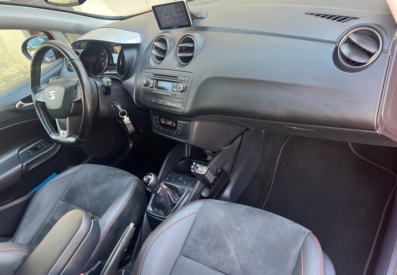 SEAT Ibiza 1.4 TSI FR Viva-image-7