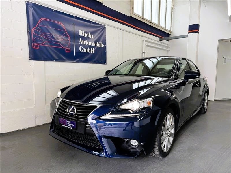 LEXUS IS 300h excellence Automatic