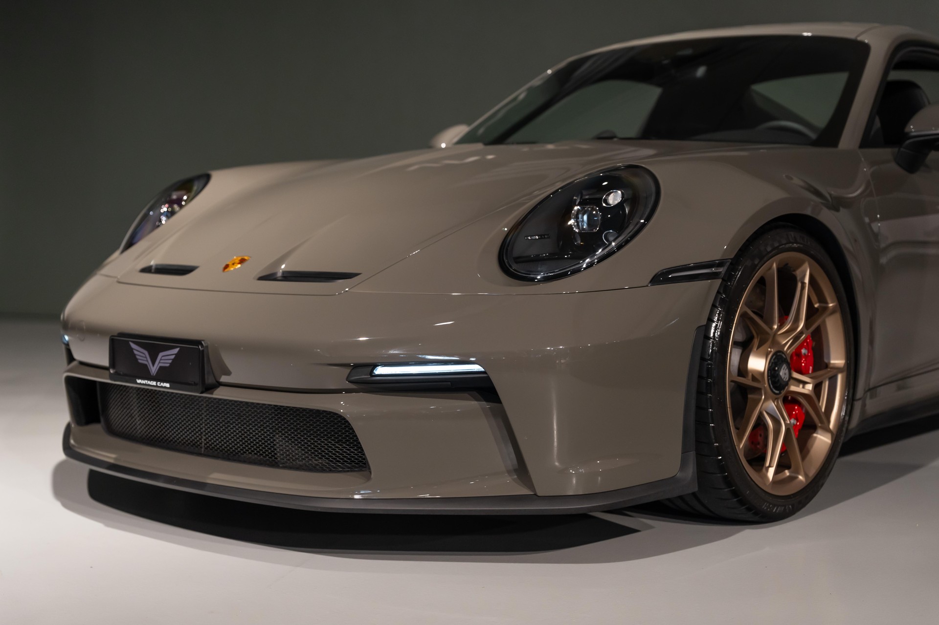 PORSCHE 911 Coupé 4.0 GT3 Touring PDK-showroom-element-3