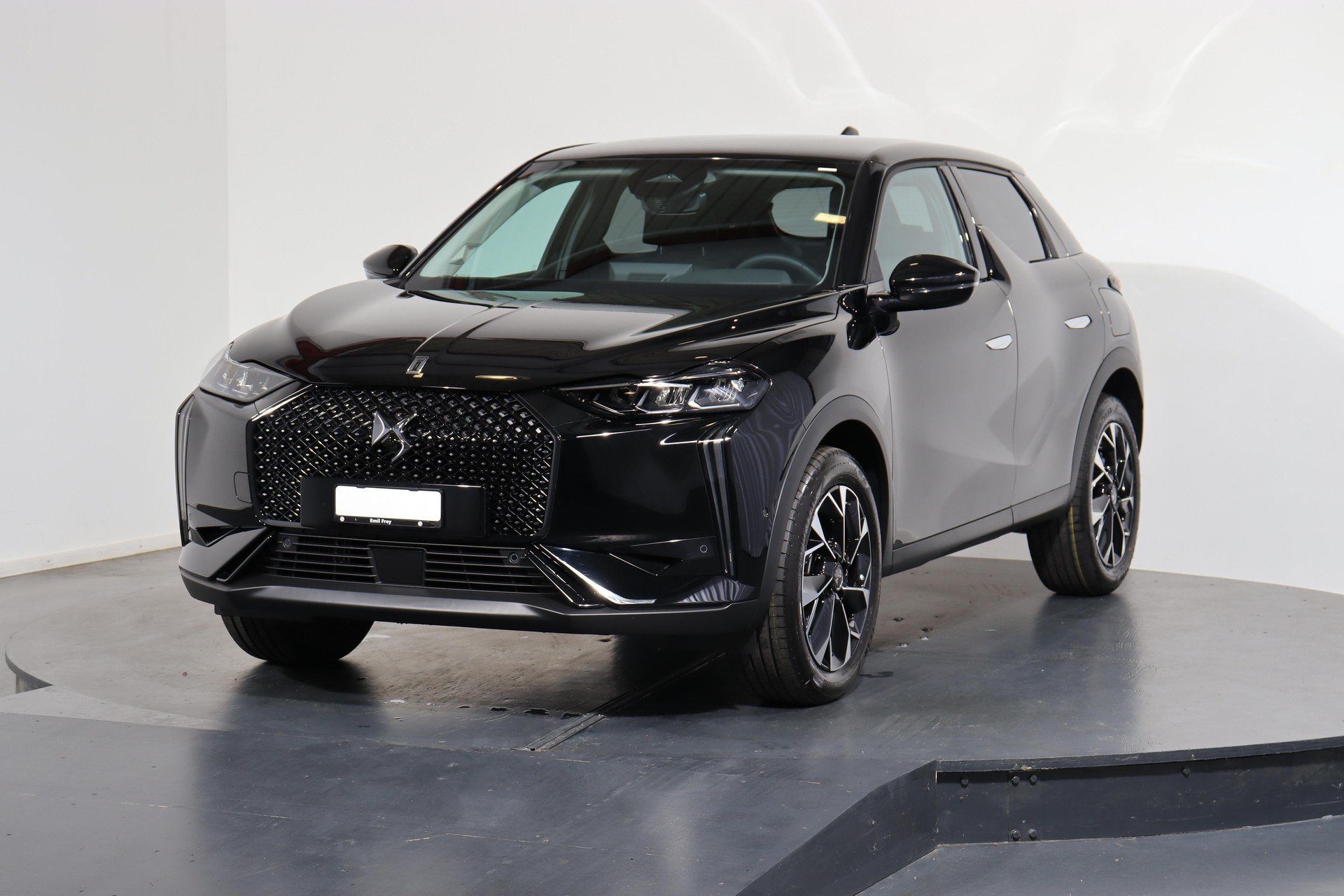 DS AUTOMOBILES 3 Crossback 1.2 Hybrid Diva