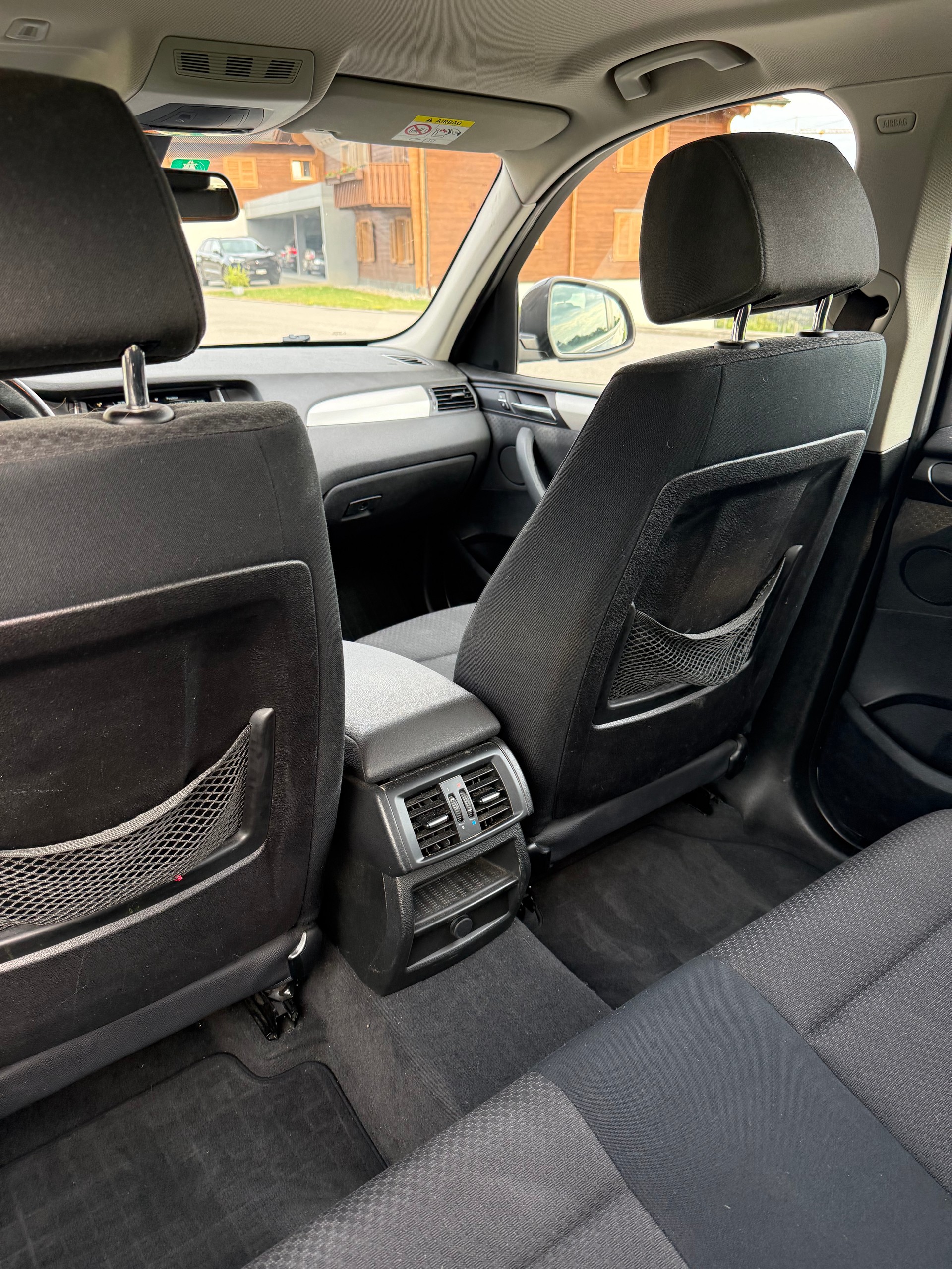 BMW X3 xDrive 28i Steptronic-image-8