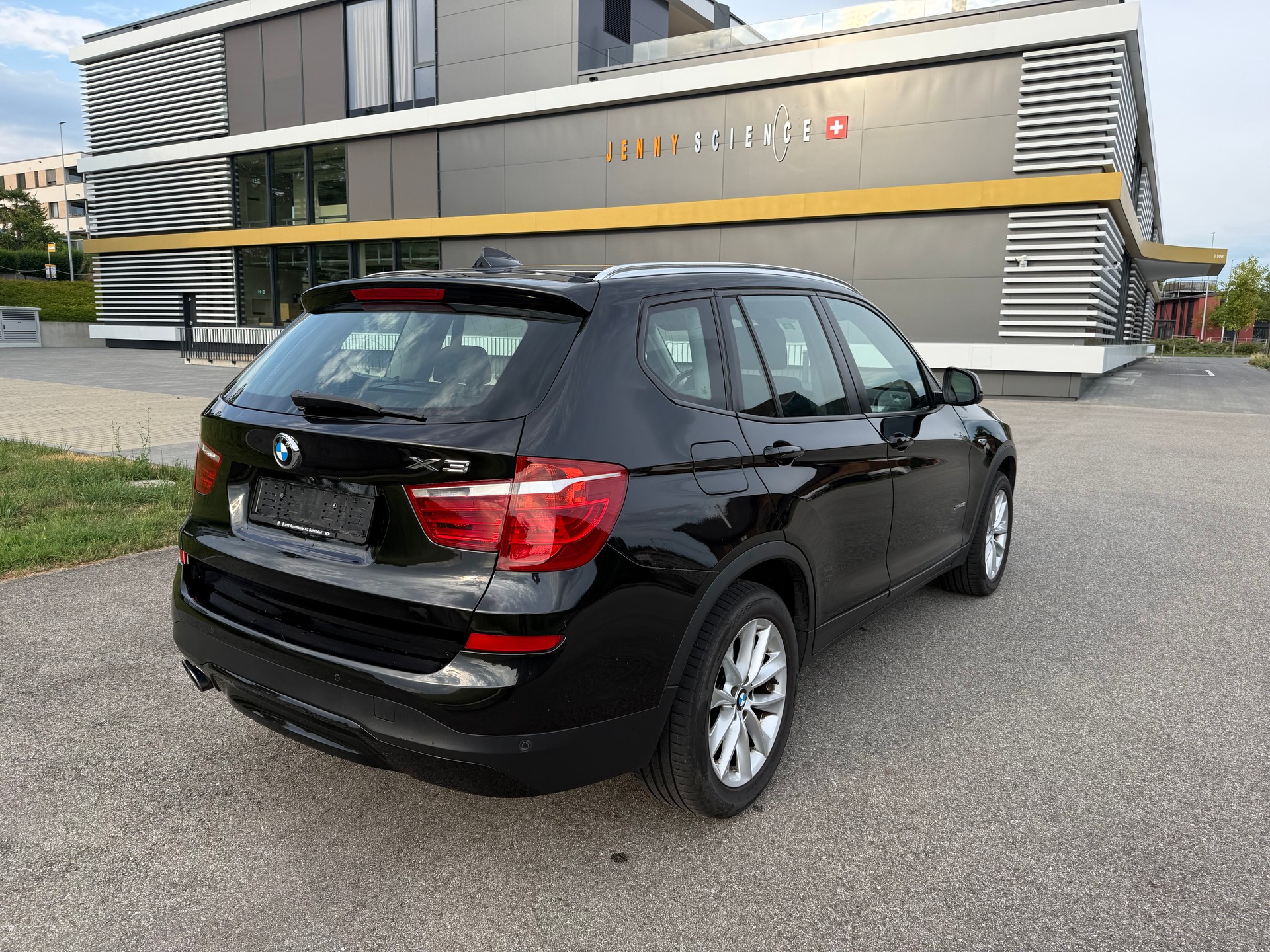 BMW X3 xDrive 28i Steptronic-image-3