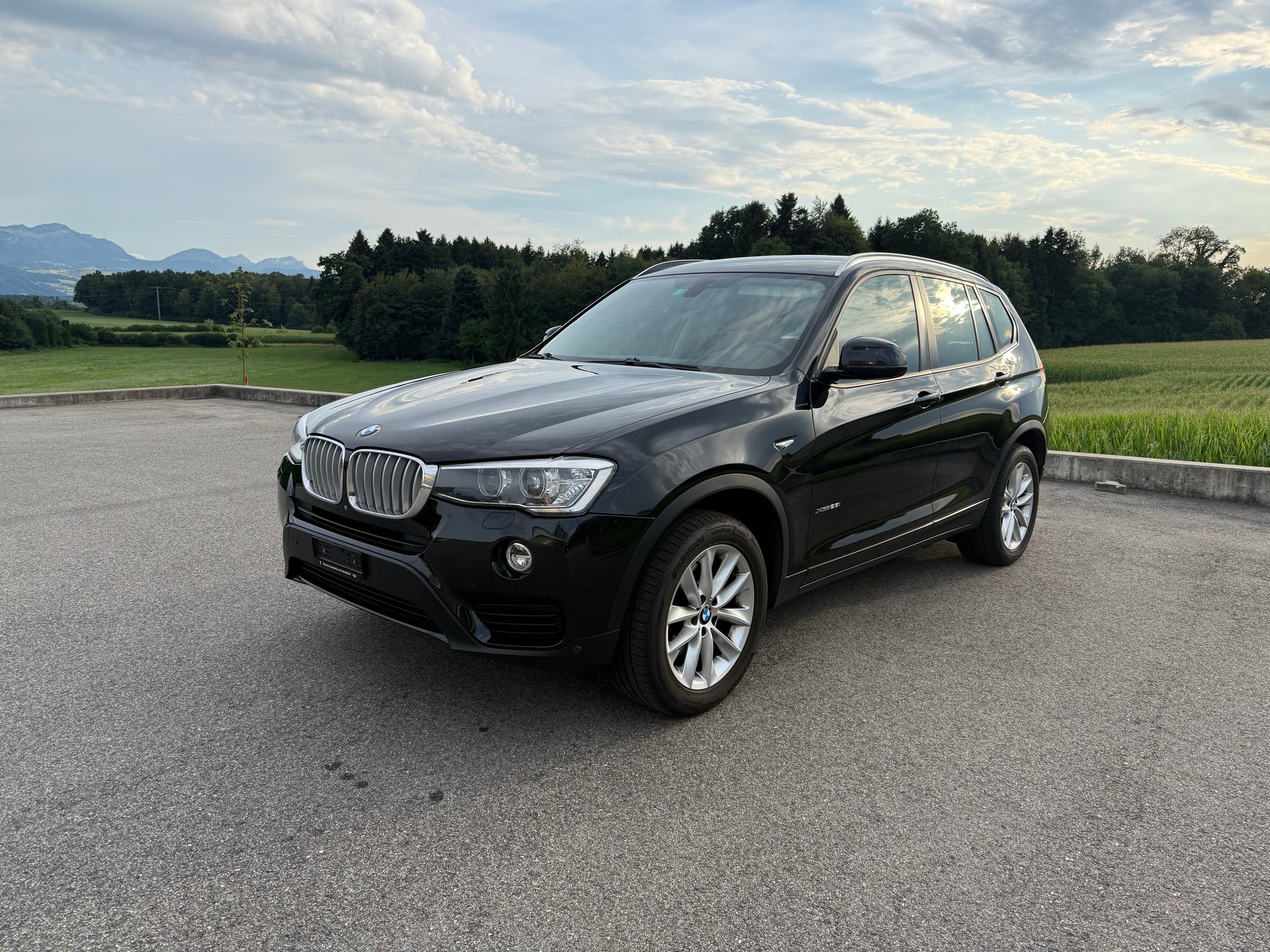 BMW X3 xDrive 28i Steptronic-image-1