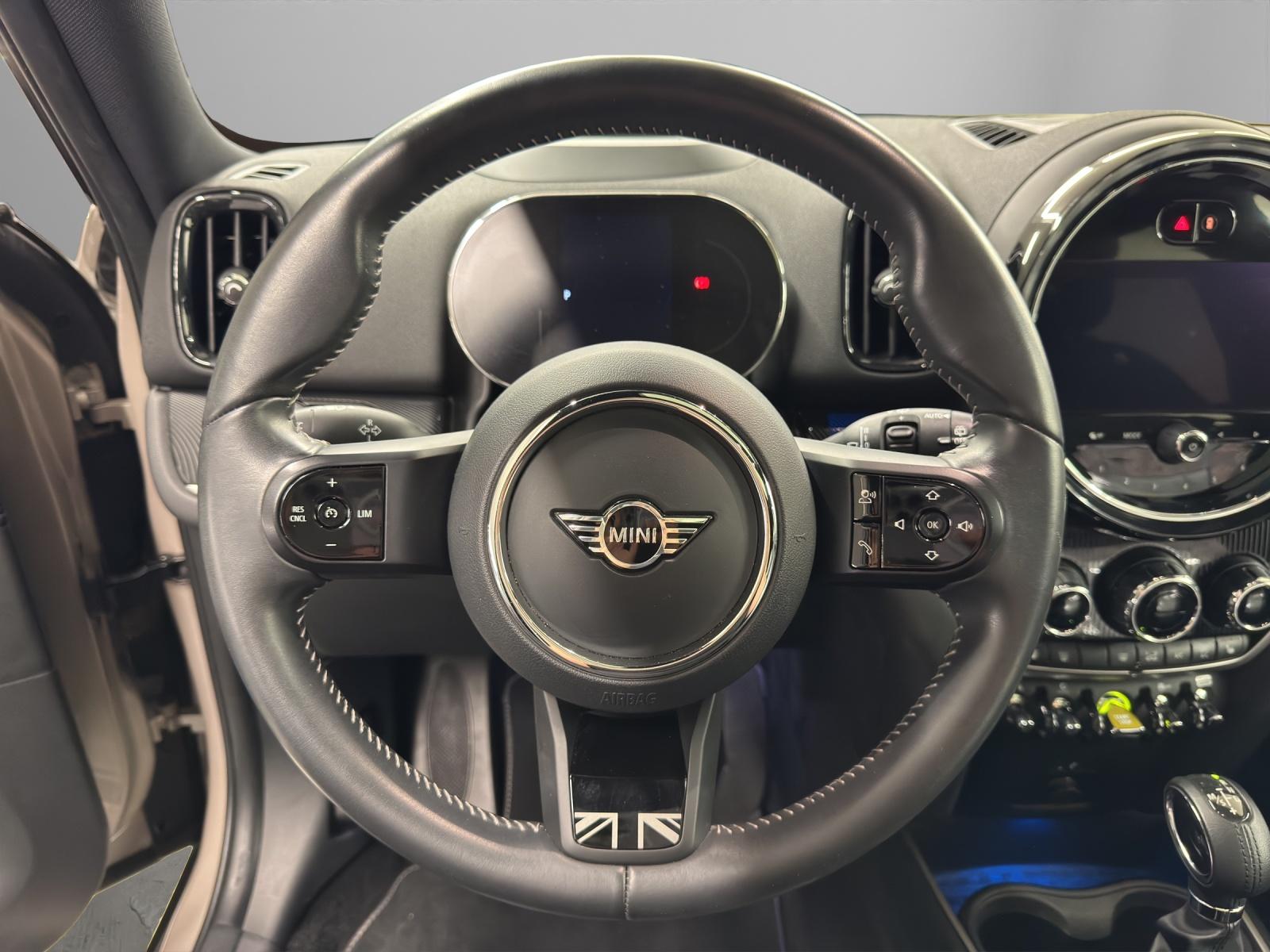MINI Cooper SE 4 ALL-image-15
