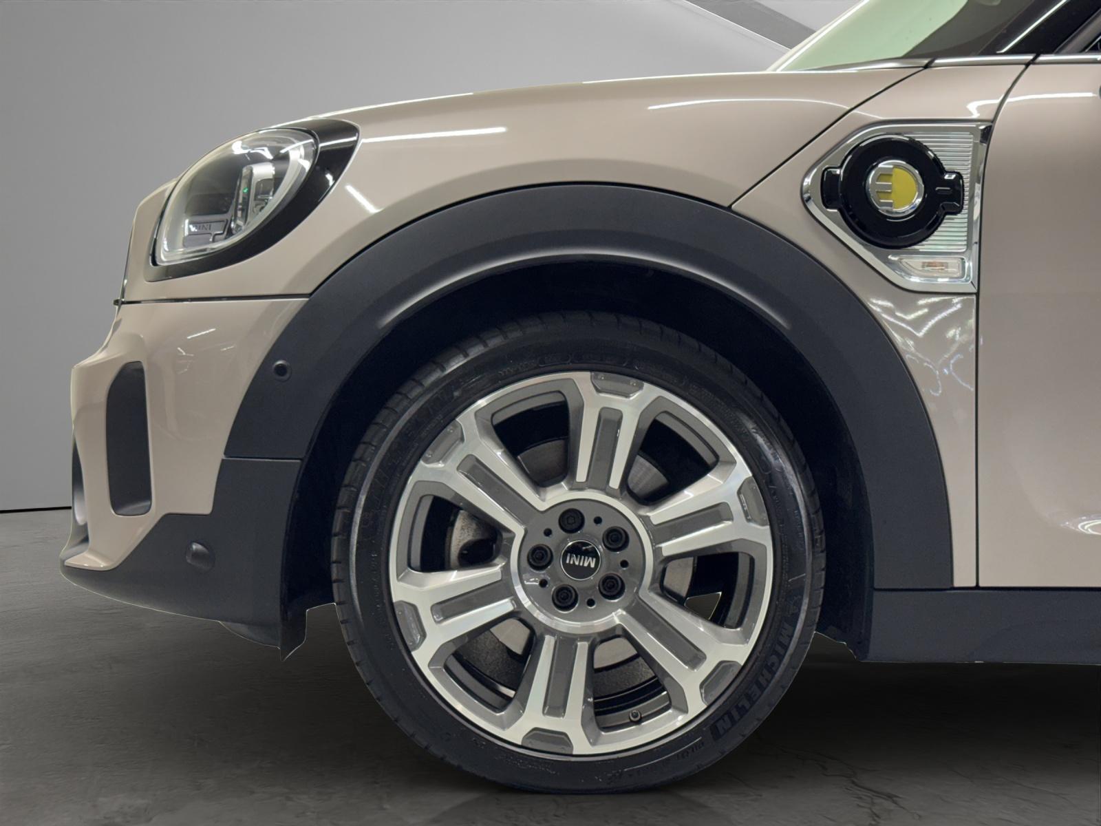 MINI Cooper SE 4 ALL-image-8