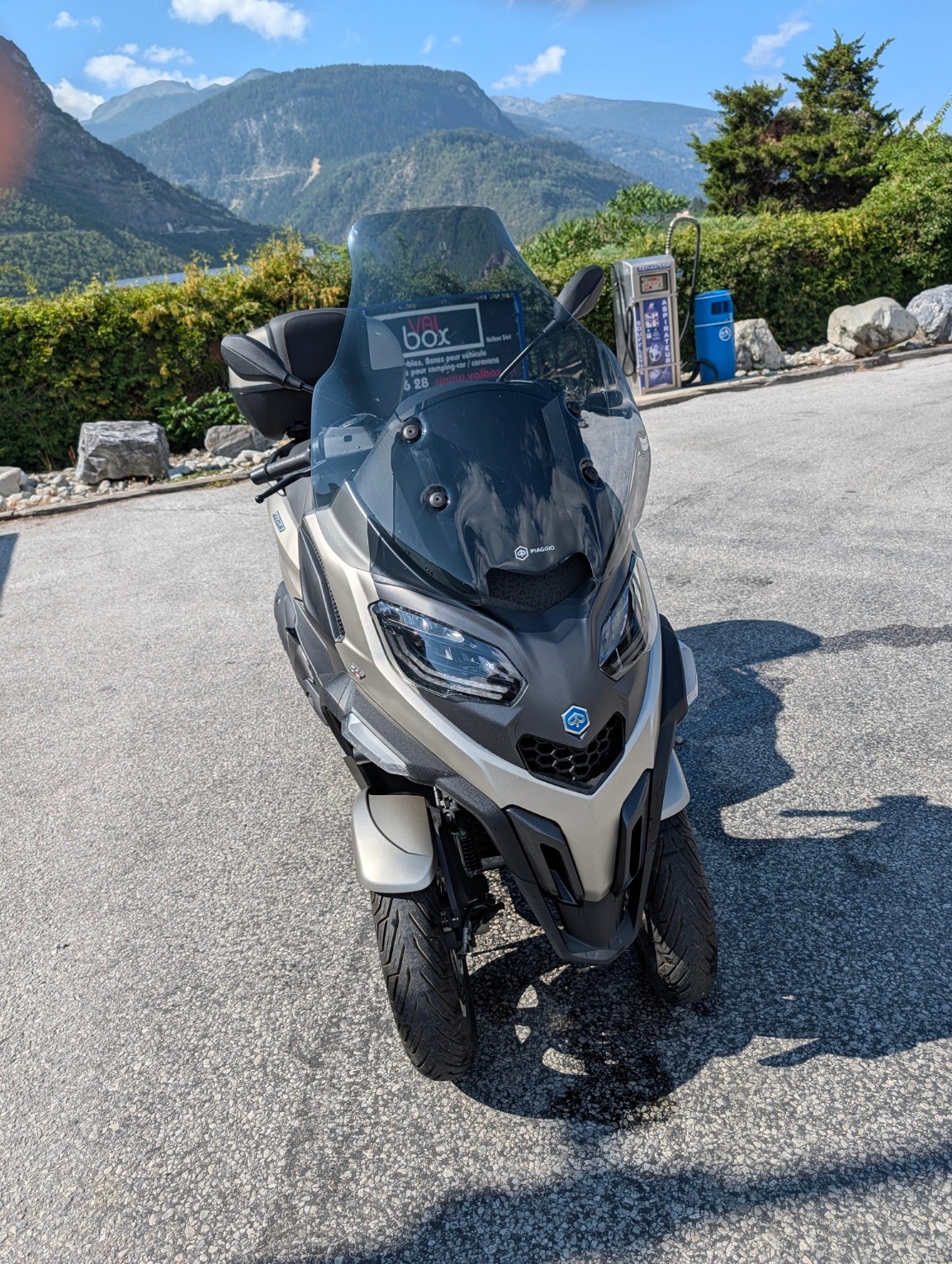 PIAGGIO MP3 530 Exclusive-image-1