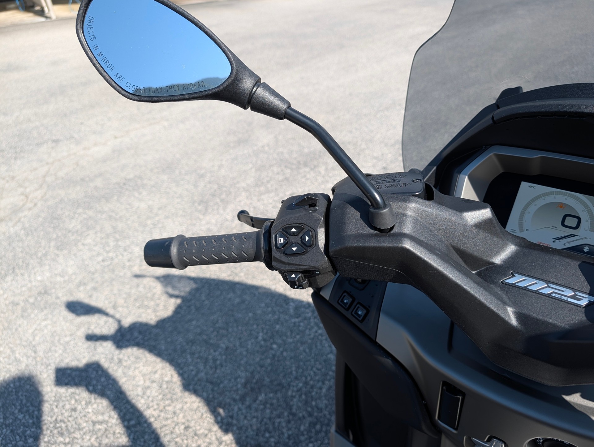 PIAGGIO MP3 530 Exclusive-image-6