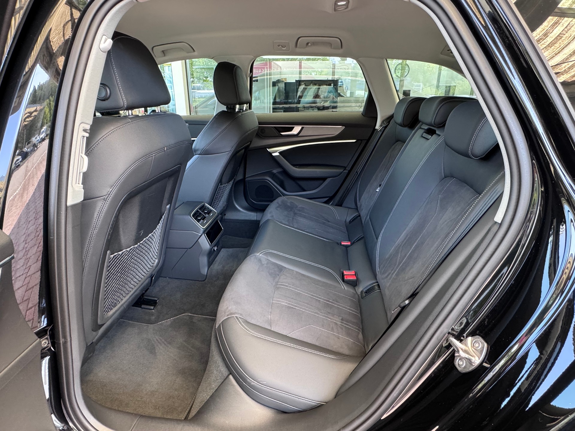 AUDI A6 Avant 40 TDI+4x4+Navi+360° Kamera+Bluetooth+ACC+Sportsitze+LED Scheinwerfer+Head-UP Display+4-Z-Klimaanlage+8-fach+-image-9