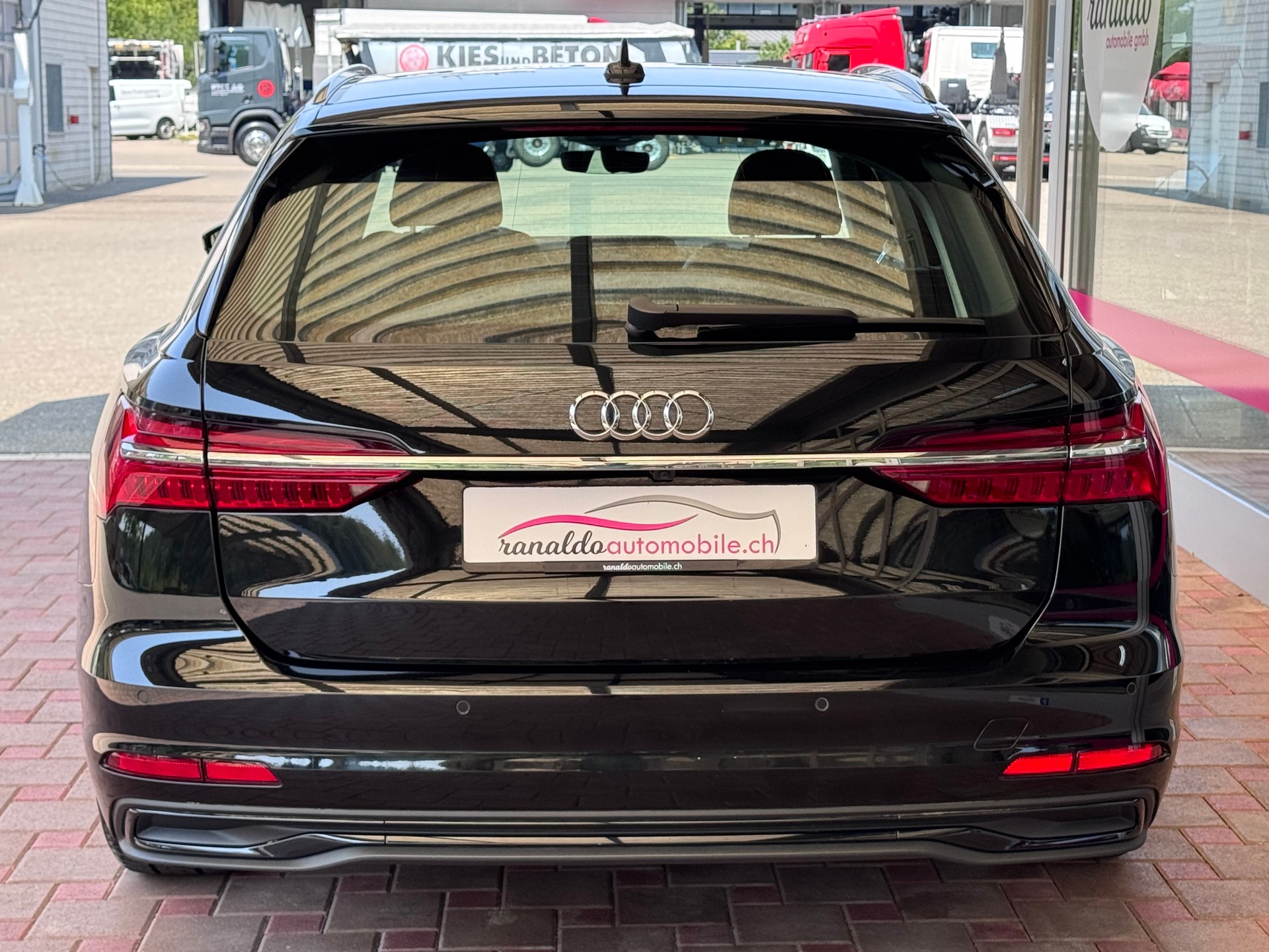 AUDI A6 Avant 40 TDI+4x4+Navi+360° Kamera+Bluetooth+ACC+Sportsitze+LED Scheinwerfer+Head-UP Display+4-Z-Klimaanlage+8-fach+-image-6