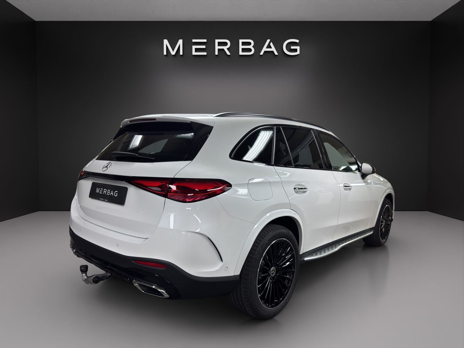 MERCEDES-BENZ GLC 300 e 4Matic 9G-Tronic EQ star-image-4
