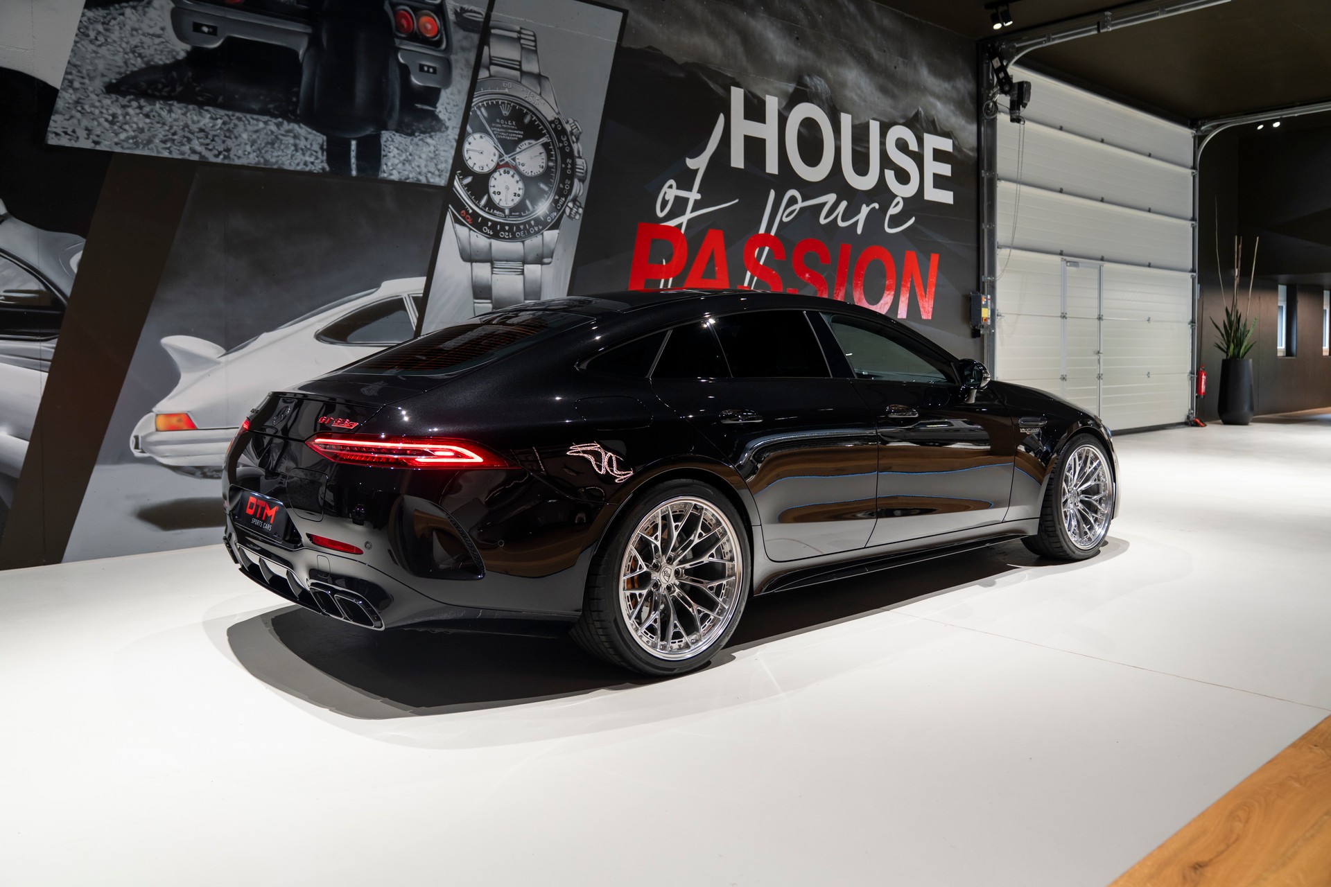 MERCEDES-BENZ AMG GT 4 63 S 4Matic+ E Performance MCT-showroom-element-3