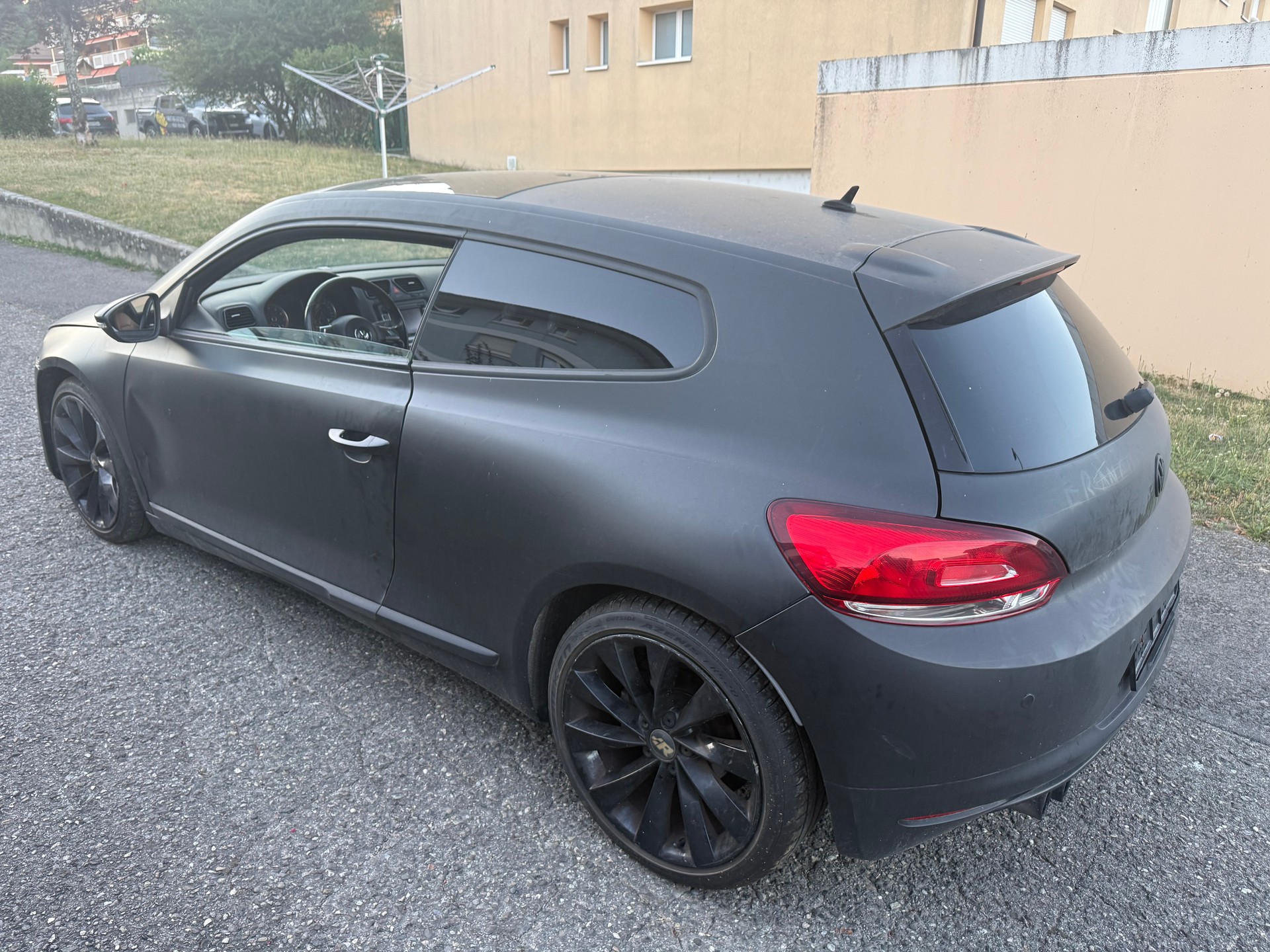 VW Scirocco 2.0 TSI-image-2