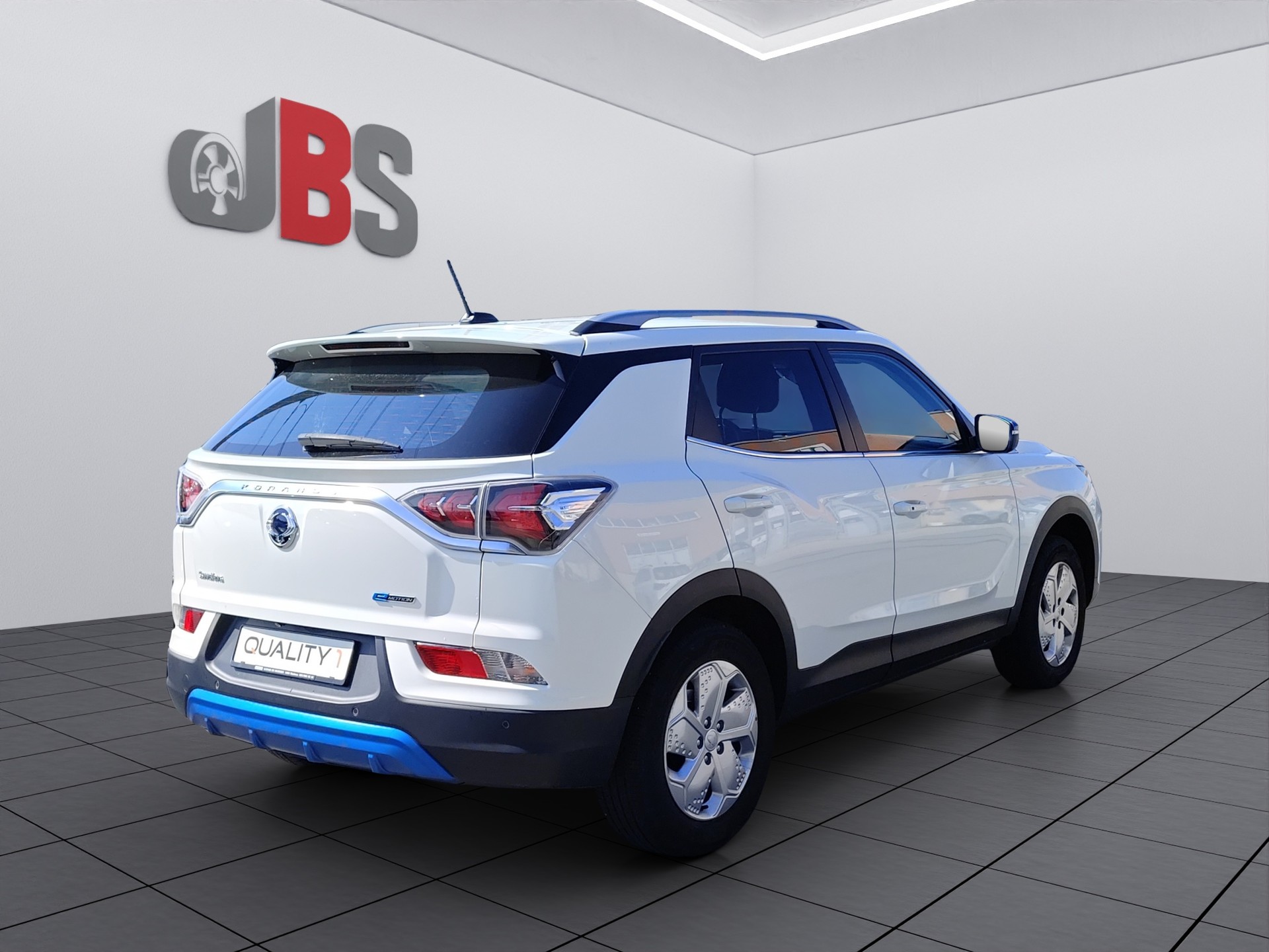 KGM-SsangYong Korando eMotion Bronze-image-4