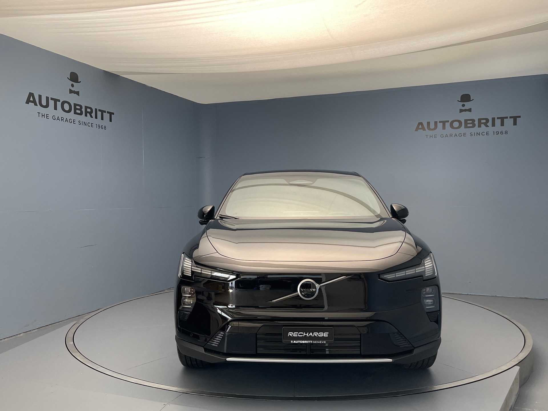 VOLVO EX60 Twin Ultra AWD-showroom-element-2