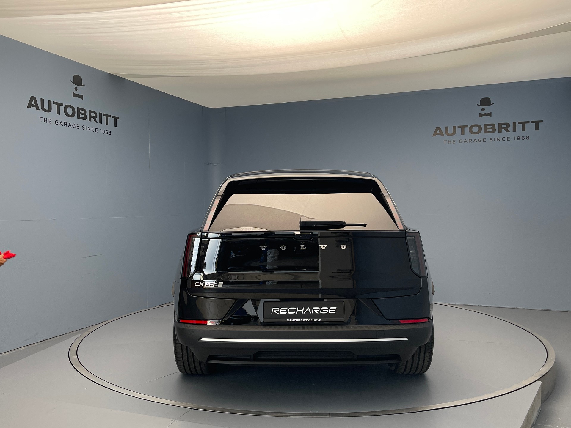 VOLVO EX60 Twin Ultra AWD-showroom-element-1