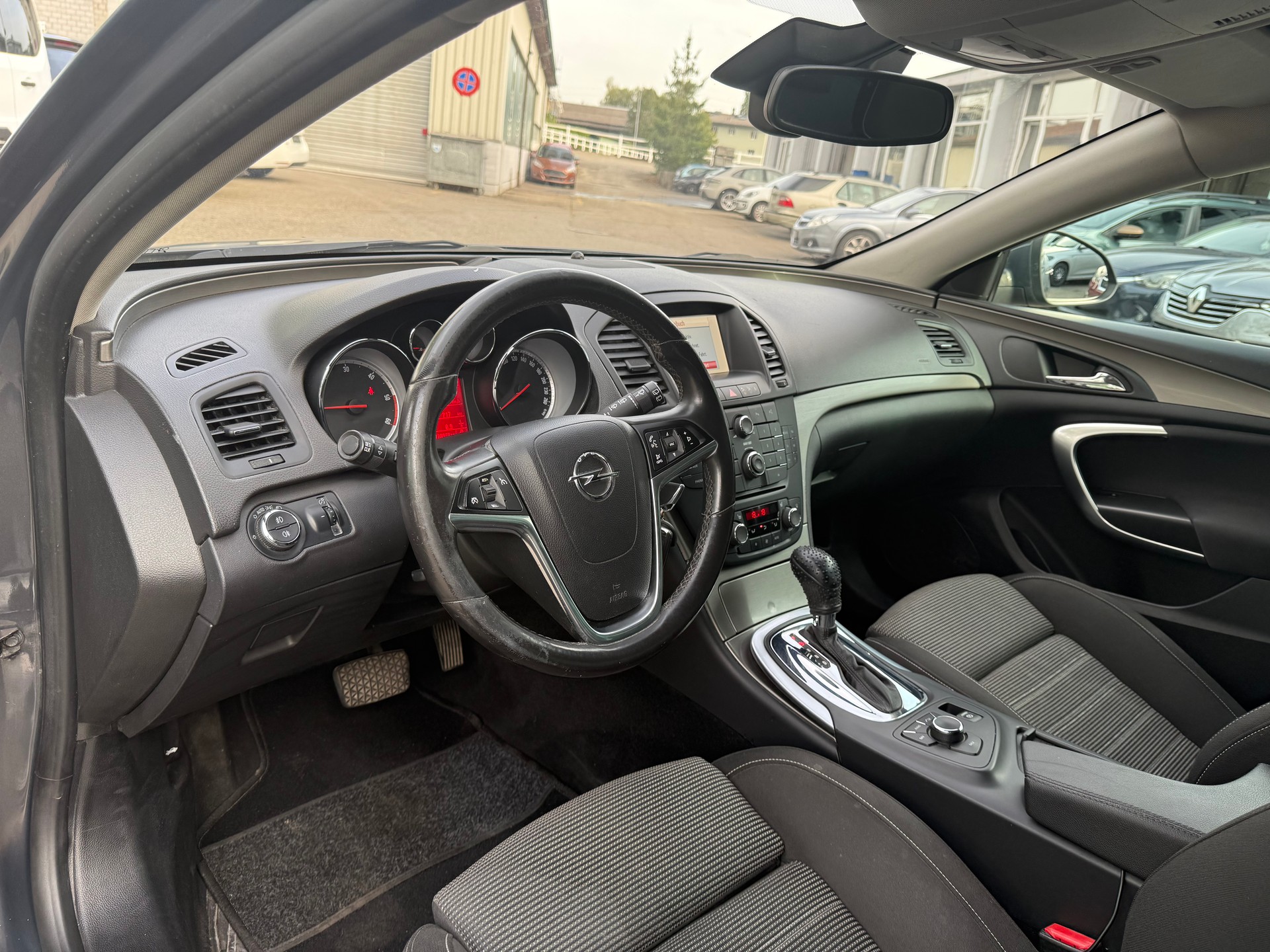 OPEL Insignia ST 2.0 CDTI Active Edition Aut.-image-6