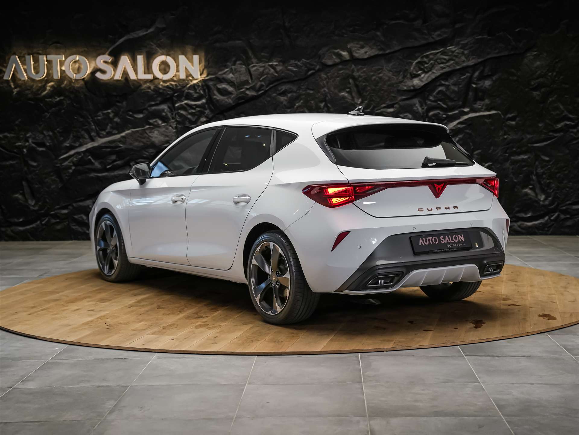 CUPRA LEON 2.0 TDI DSG *NEUES MODELL*Werksgarantie*Lenkradheizung*Assistenten*-showroom-element-3