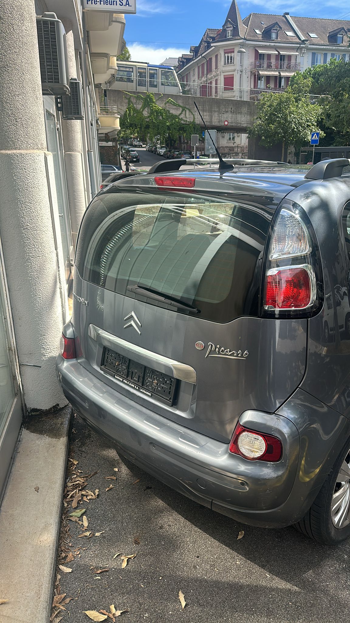 CITROEN C3 Picasso 1.6 HDi Exclusive-image-6