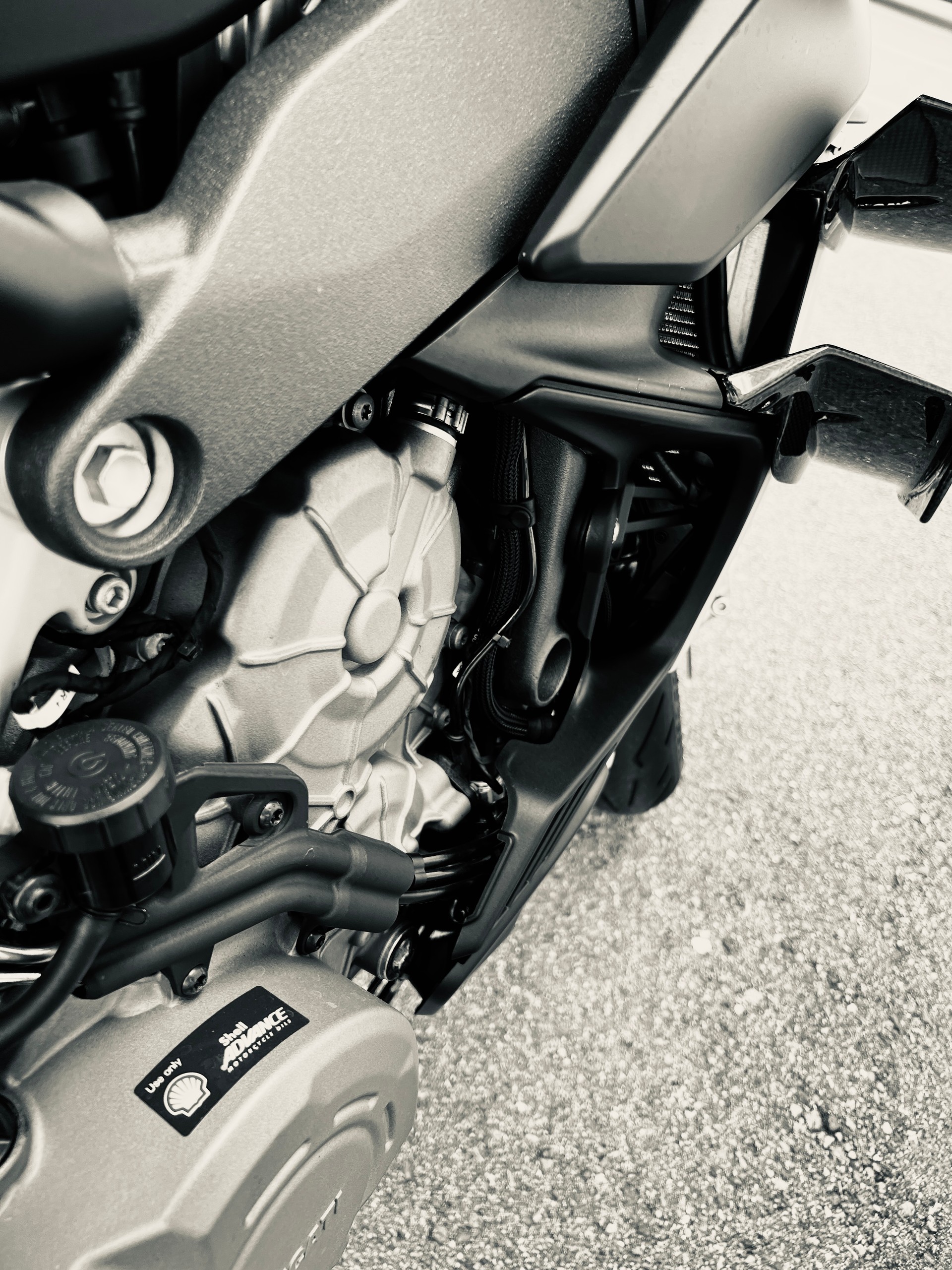 DUCATI Streetfighter V4 S-image-2