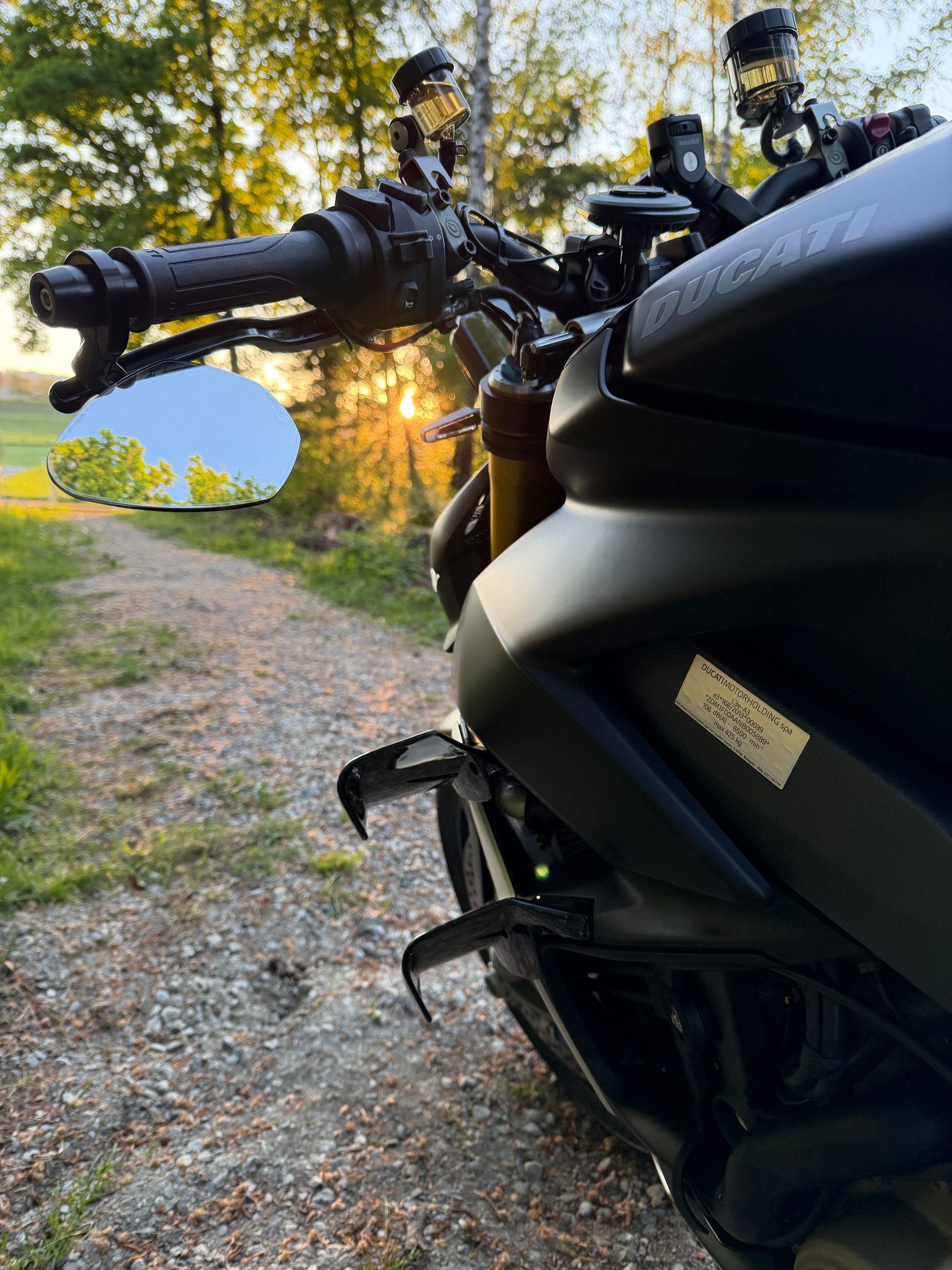 DUCATI Streetfighter V4 S-image-6