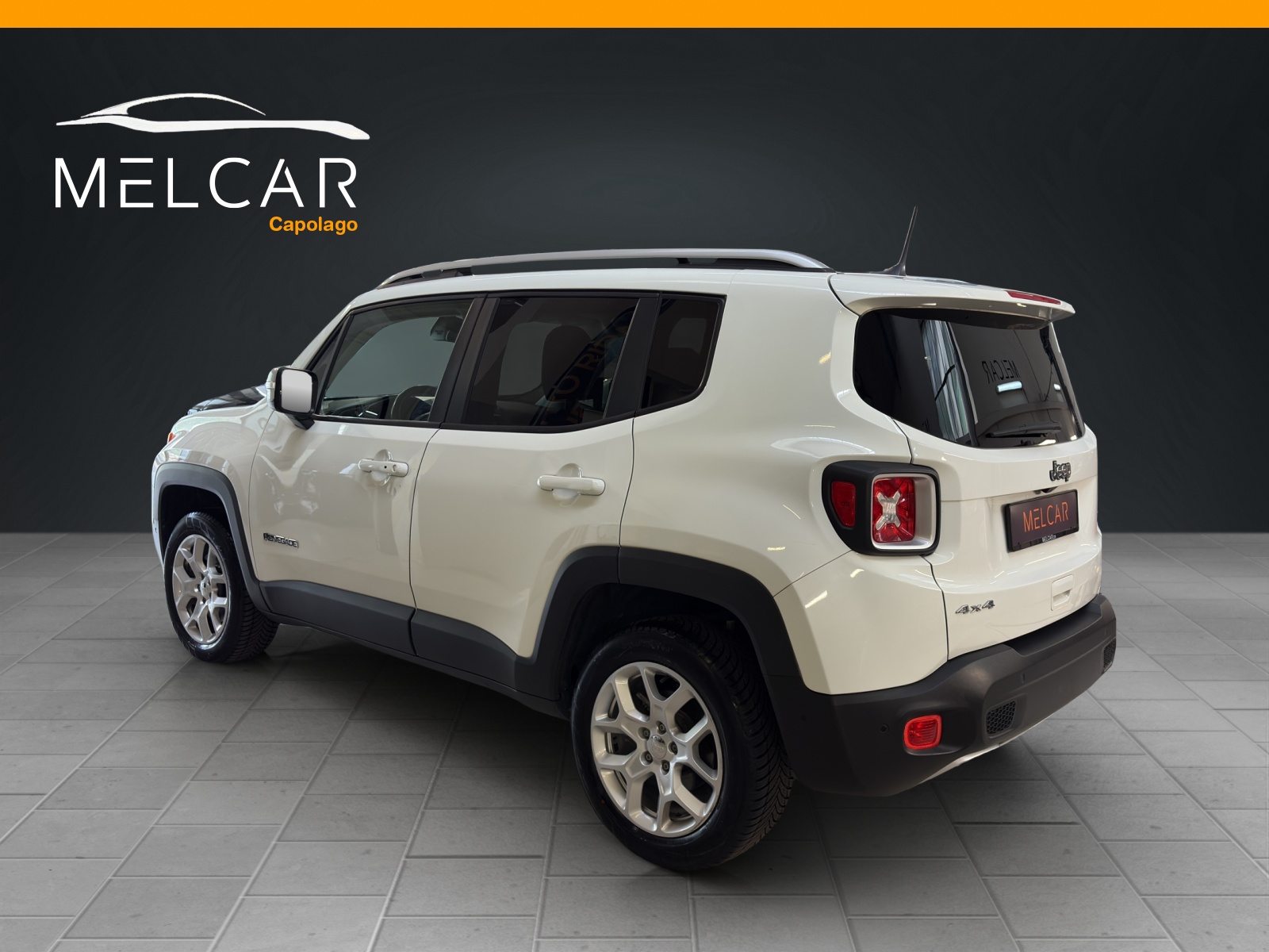 JEEP Renegade 1.4 Turbo Freedom AWD-image-7