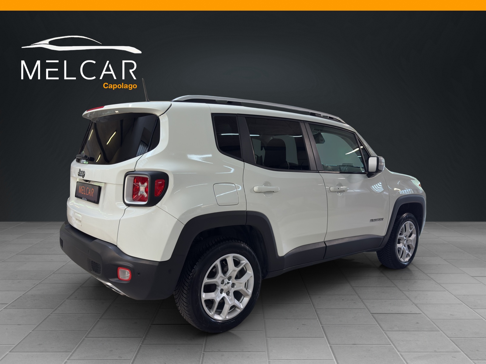 JEEP Renegade 1.4 Turbo Freedom AWD-image-6