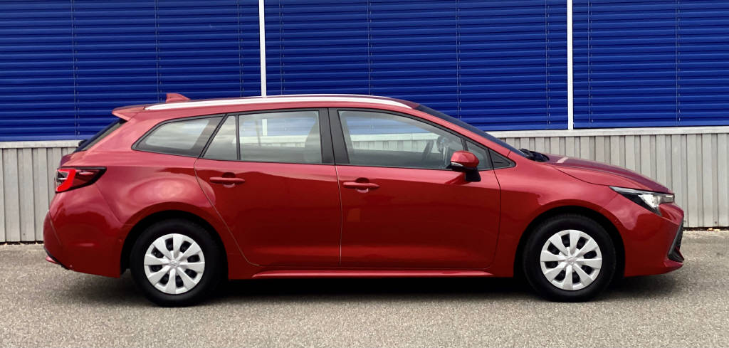 TOYOTA Corolla Touring Sports 1.8 HSD Comfort-image-4