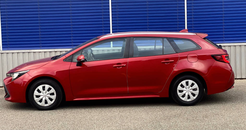 TOYOTA Corolla Touring Sports 1.8 HSD Comfort-image-3