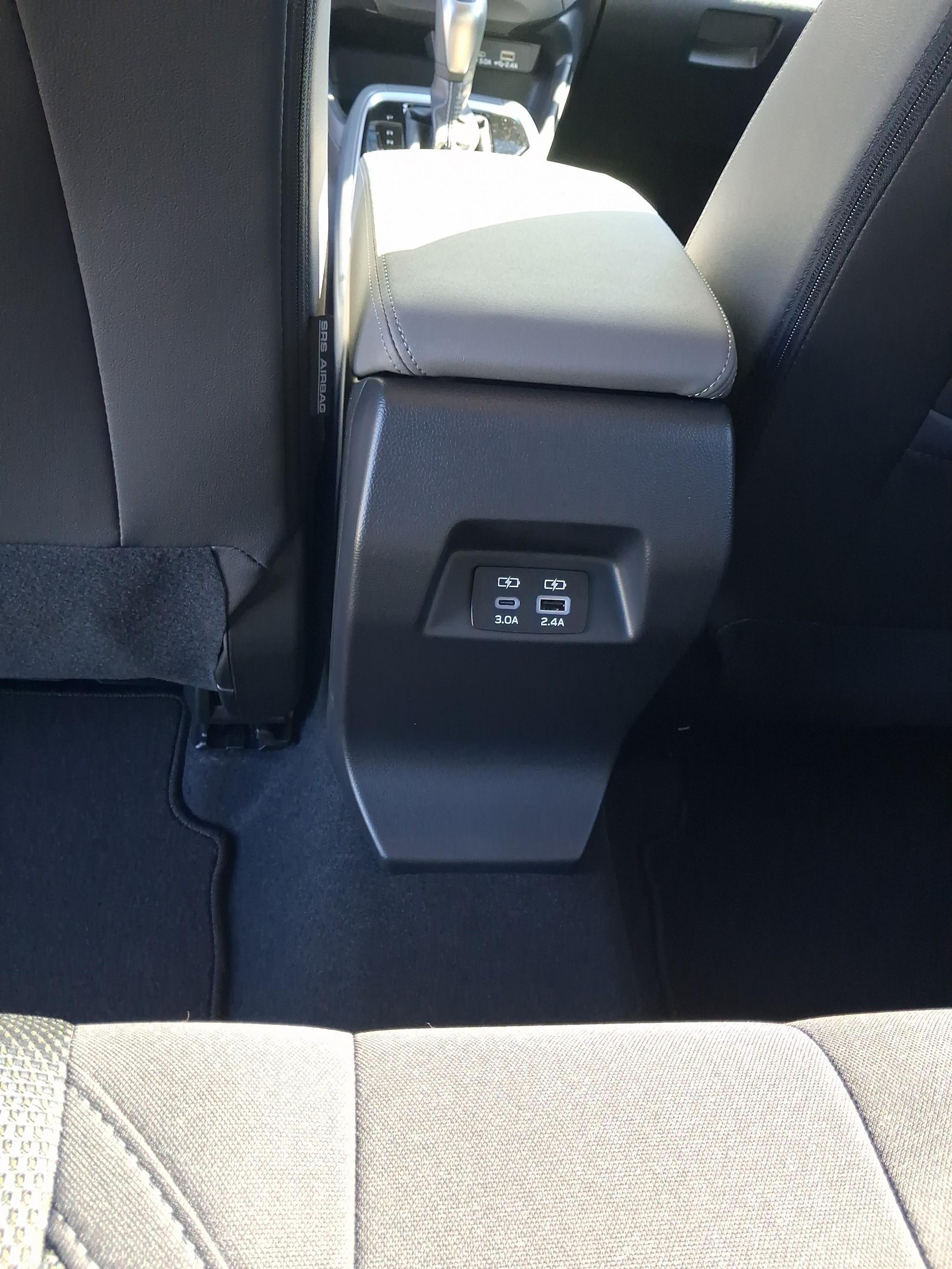 SUBARU Crosstrek 2.0i e-Boxer Swiss Plus-image-13