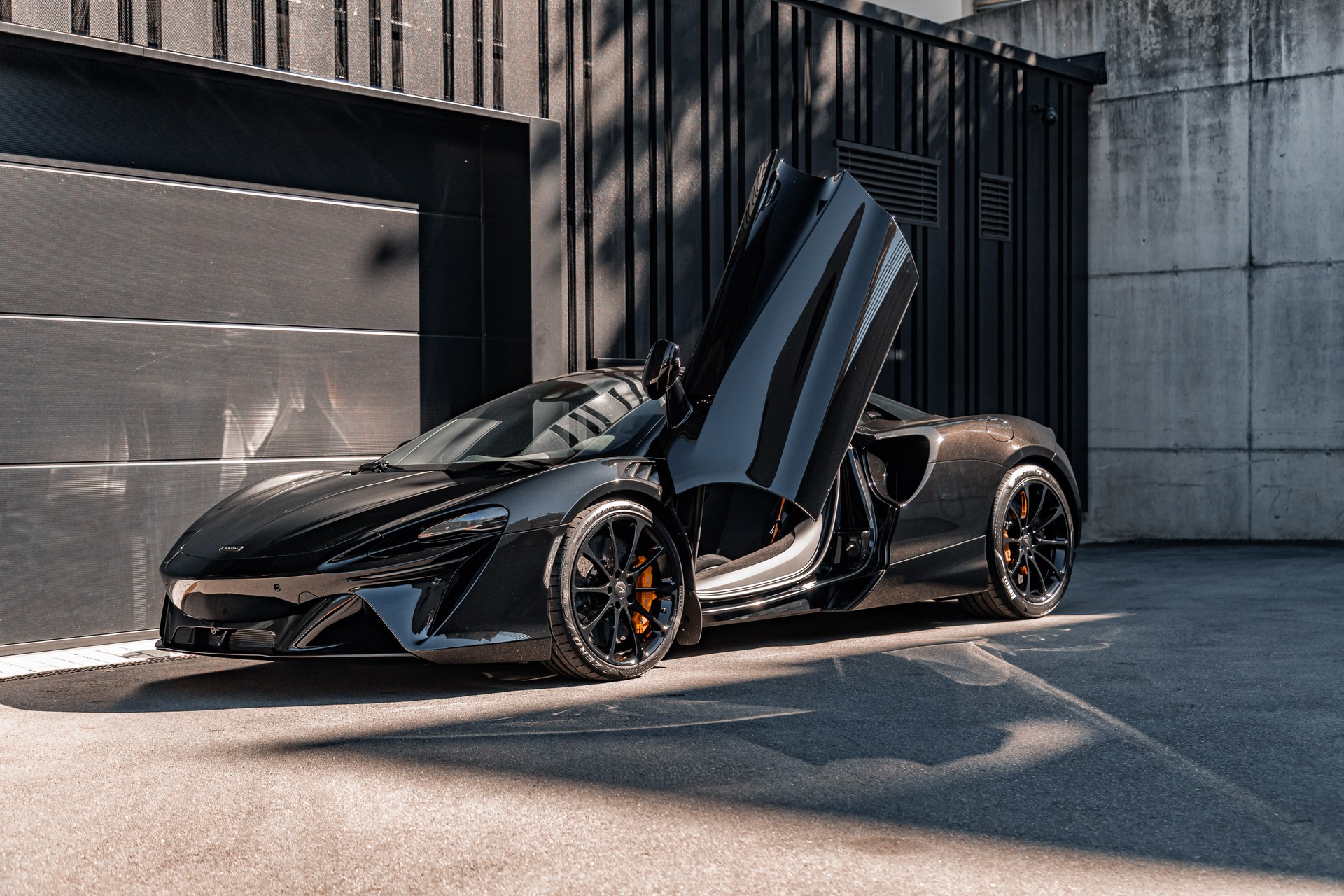 McLAREN ARTURA Spider 3.0 V6-showroom-element-1