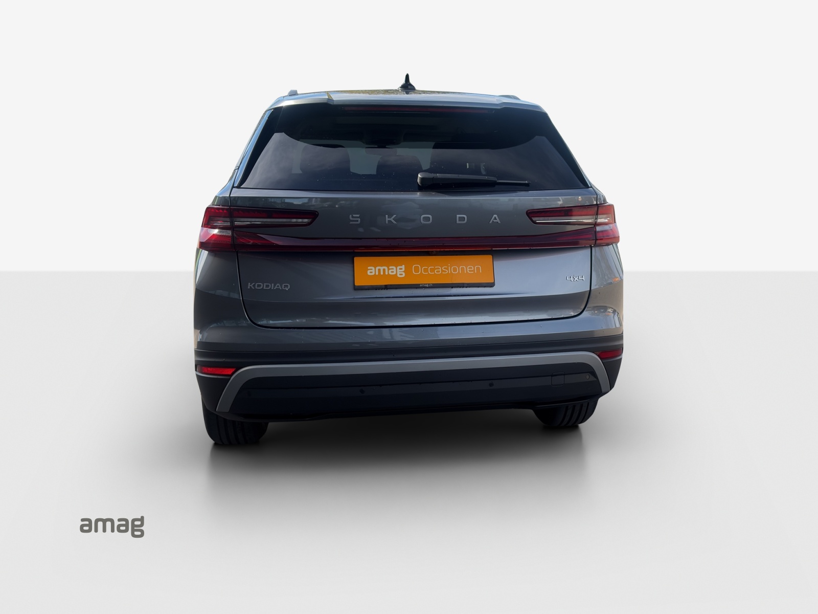 SKODA Kodiaq 2.0 TSI Selection 4x4-showroom-element-3