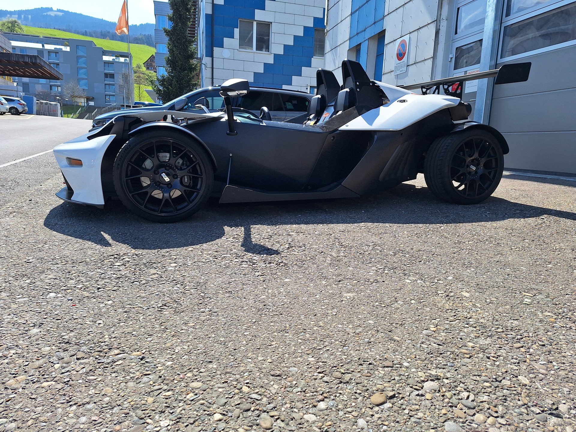 KTM X-BOW R-image-2