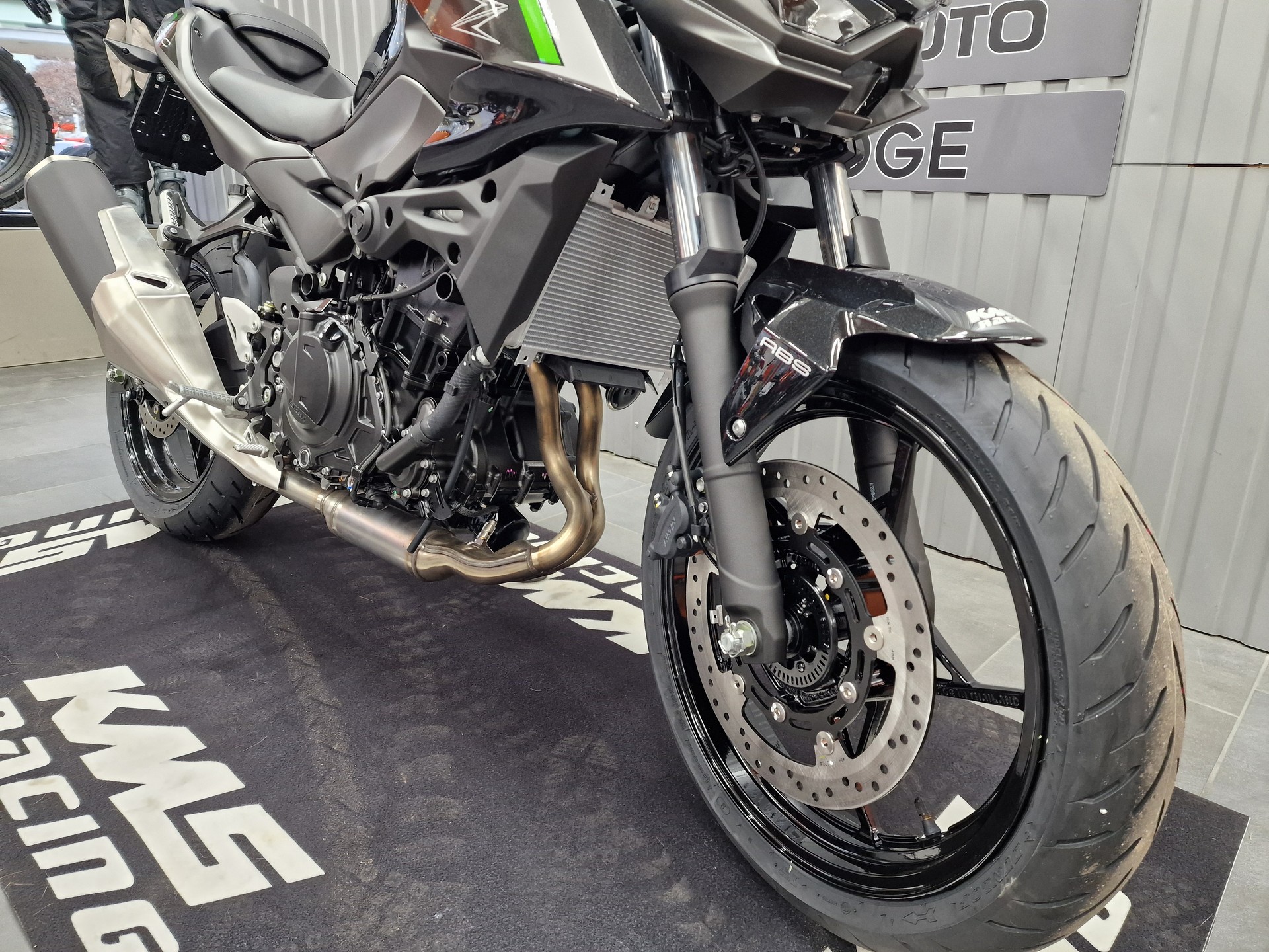 KAWASAKI Z 500-image-6