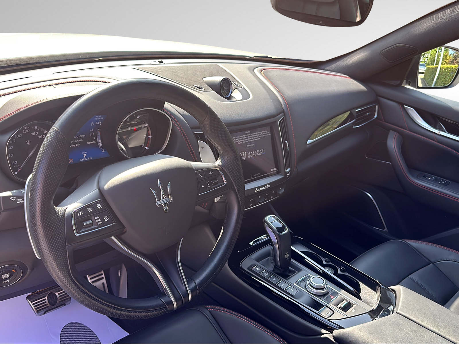 MASERATI Levante 3.0 V6 GranSport Automatica-image-8