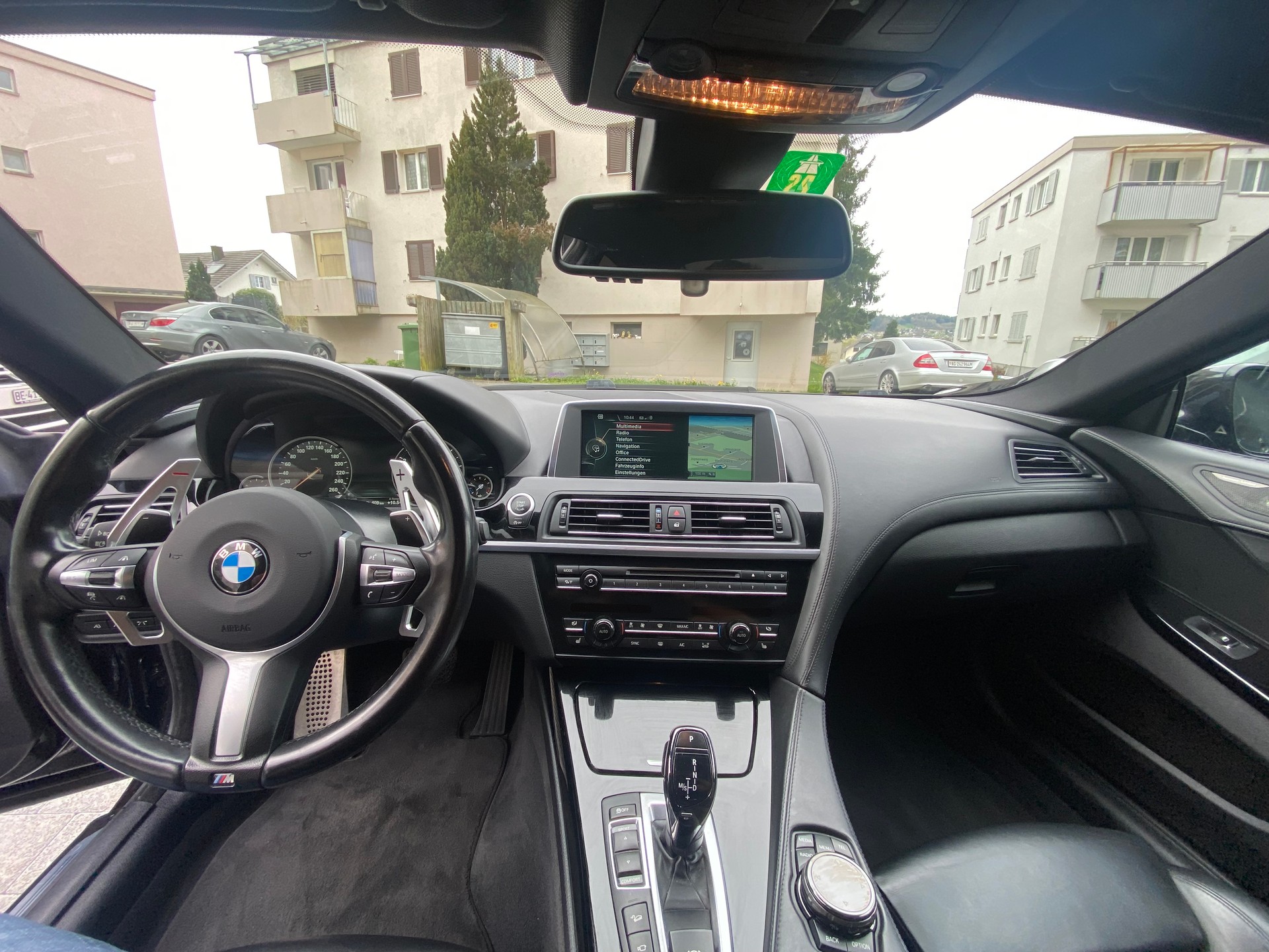 BMW 650i Coupé xDrive-image-11