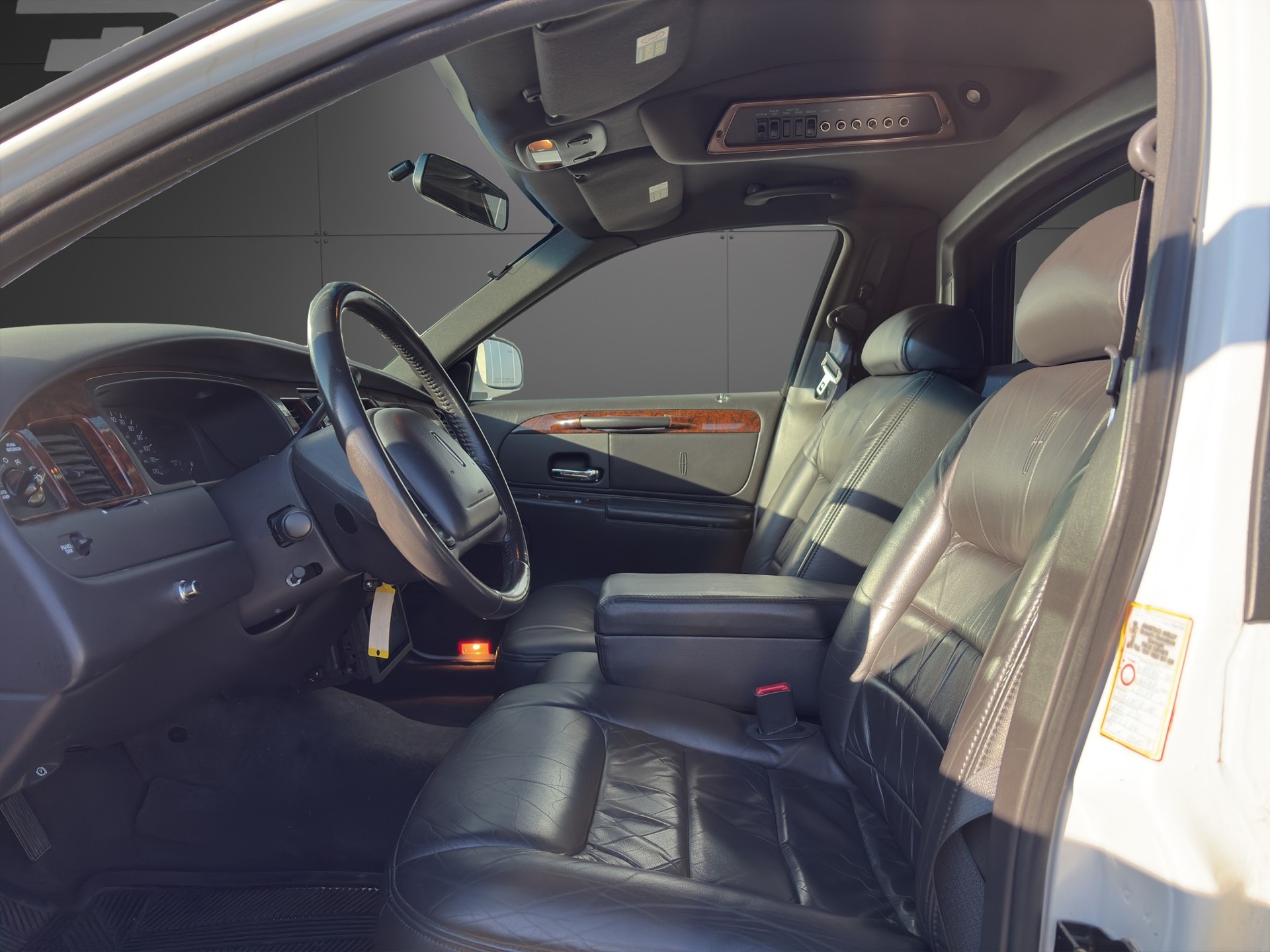 LINCOLN 4.6 V8 Strechlimousine-image-13